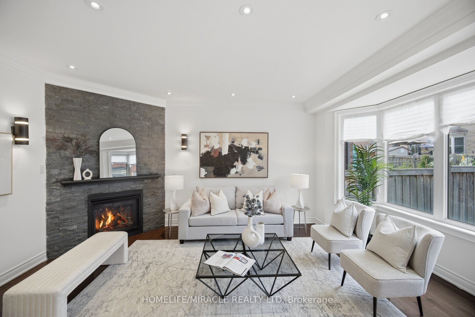 28 Kincardine Street Property Photo 1