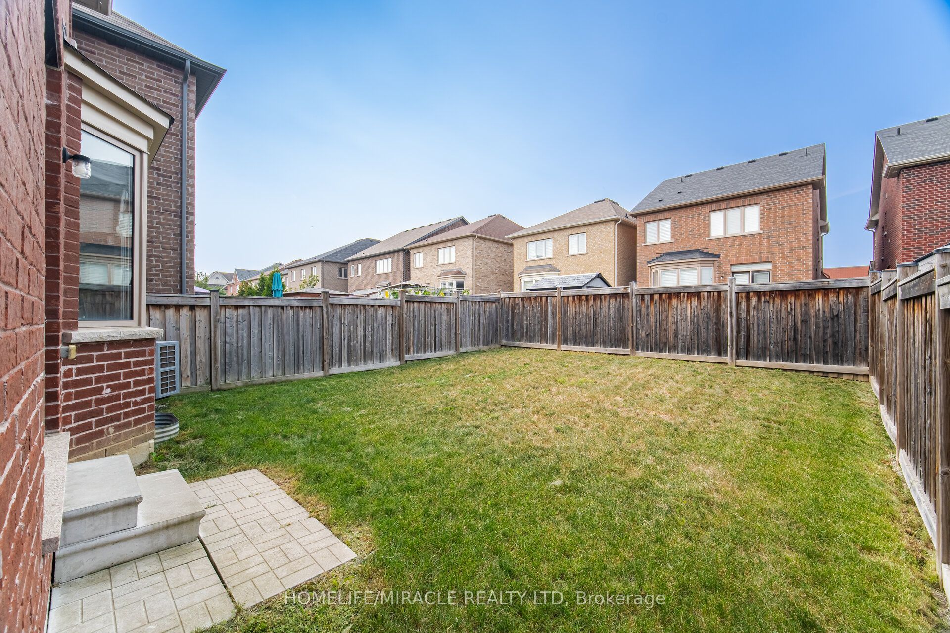 28 Kincardine Street Property Photo 36