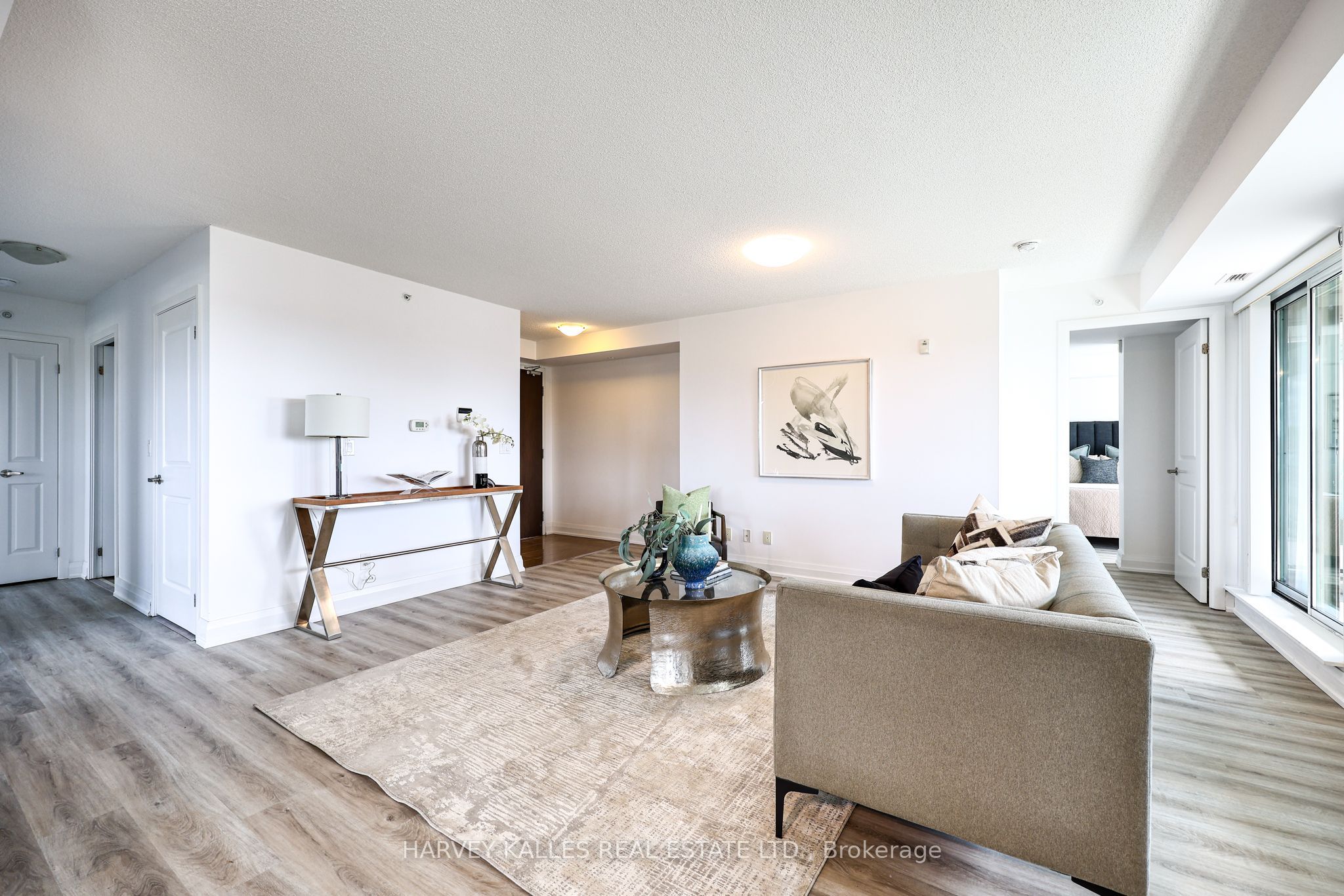 75 Norman Bethune Avenue 317 Property Photo 10