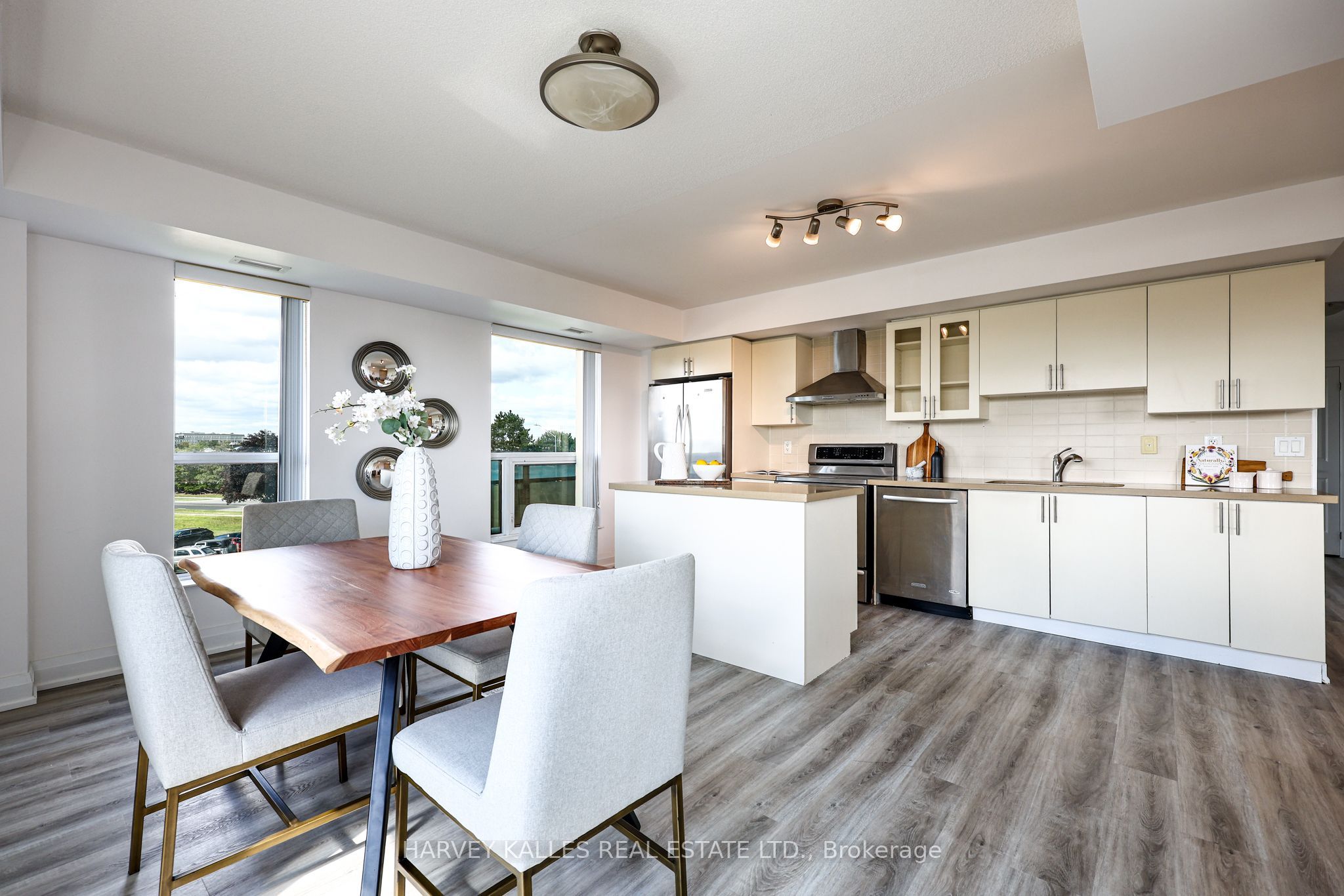 75 Norman Bethune Avenue 317 Property Photo 20
