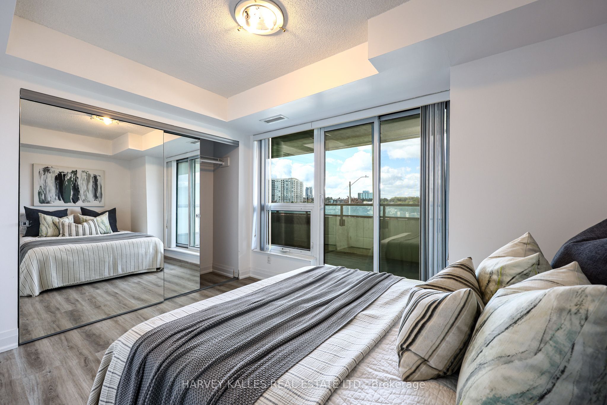 75 Norman Bethune Avenue 317 Property Photo 36