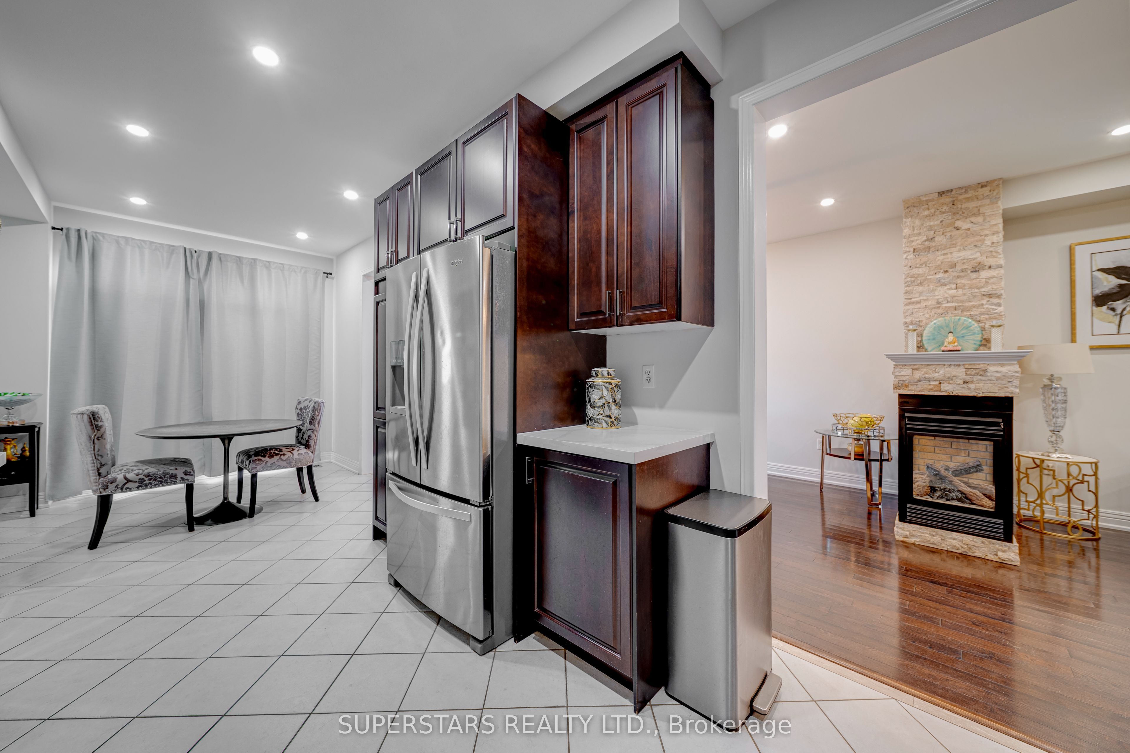 101 Gar Lehman Avenue Property Photo 12