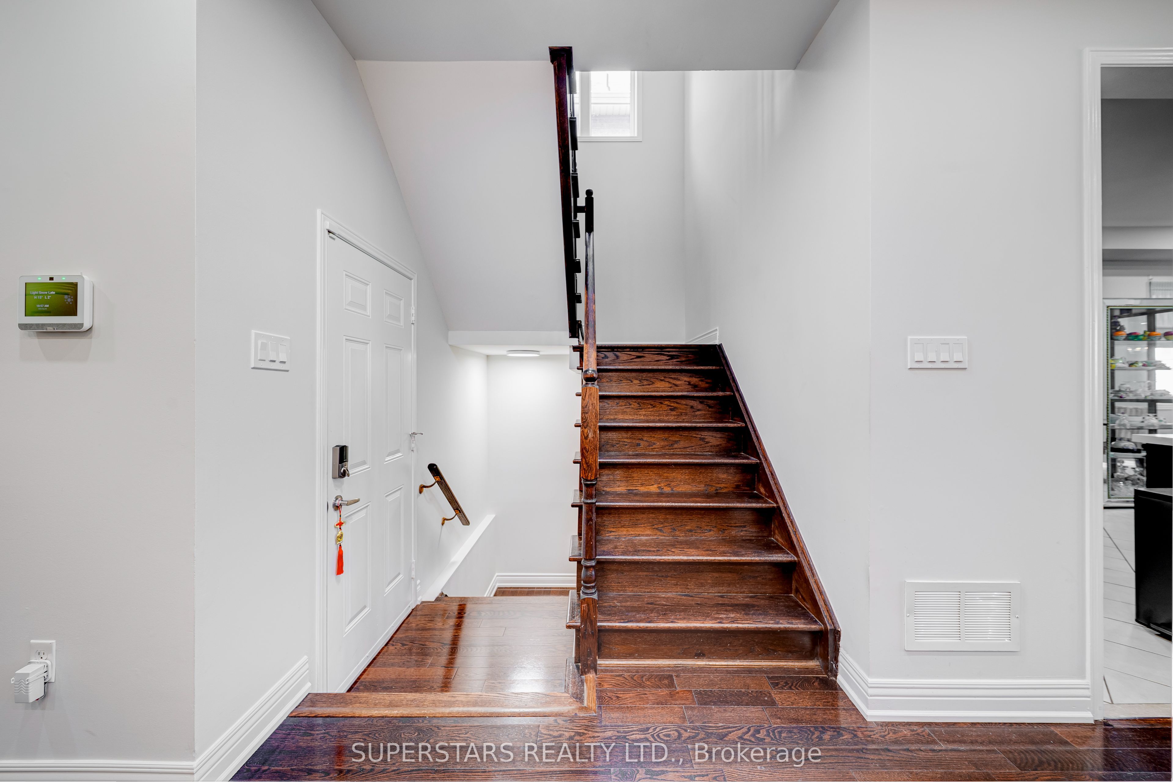 101 Gar Lehman Avenue Property Photo 16
