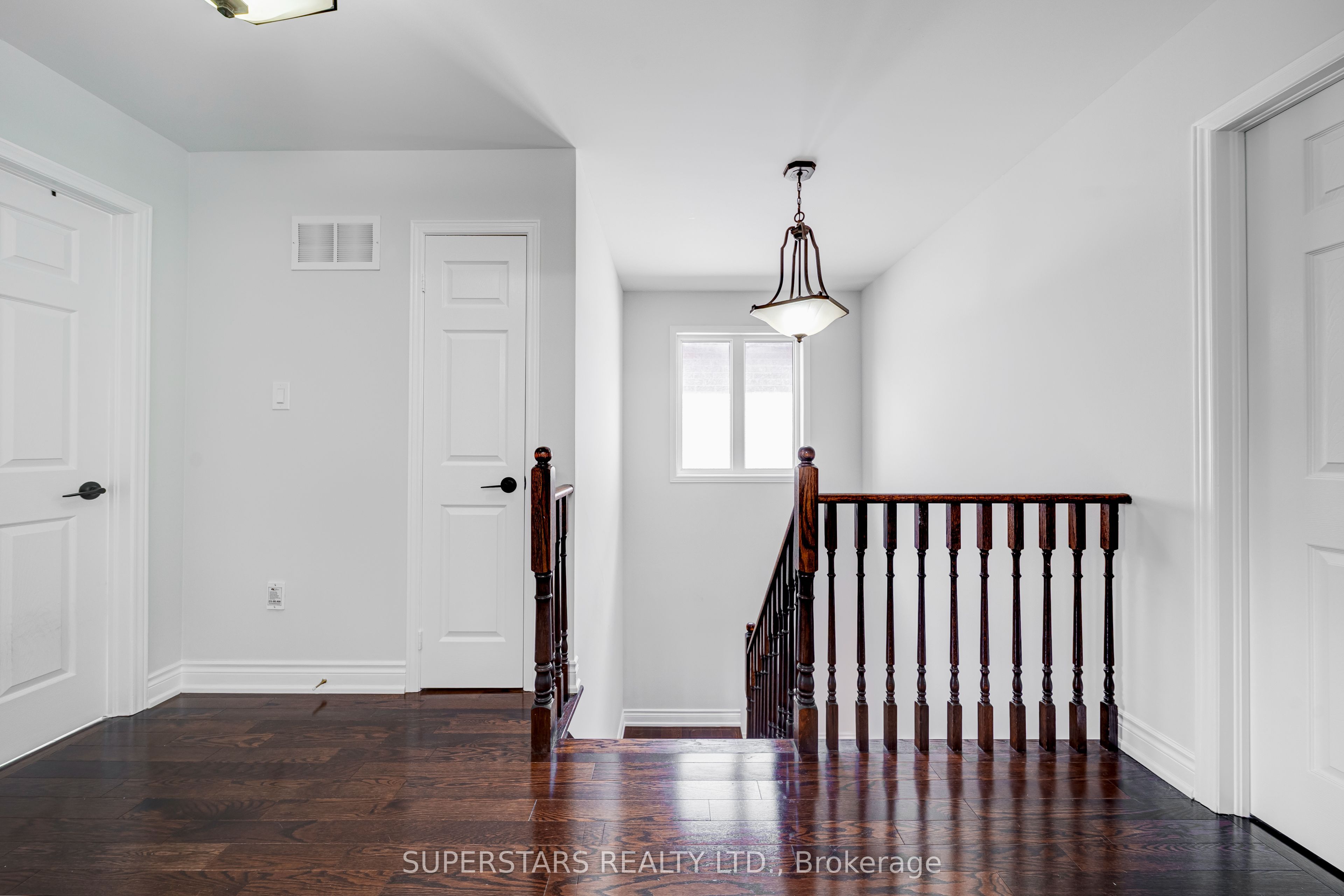 101 Gar Lehman Avenue Property Photo 17