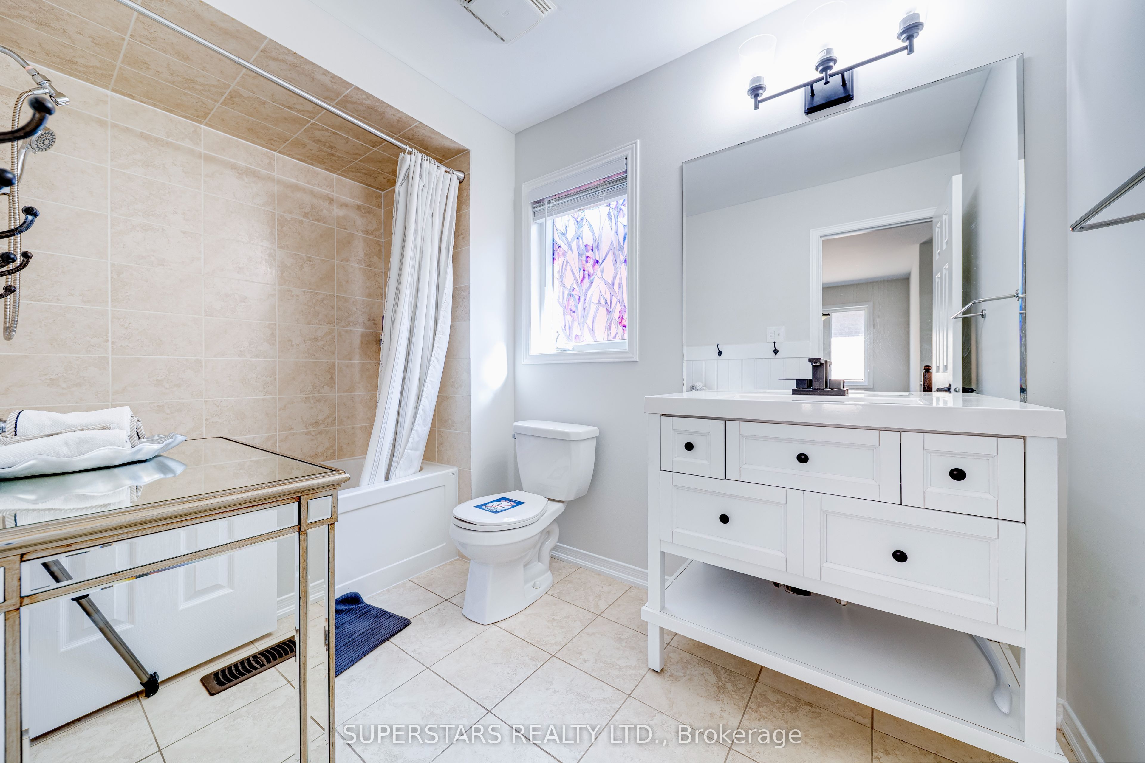101 Gar Lehman Avenue Property Photo 27