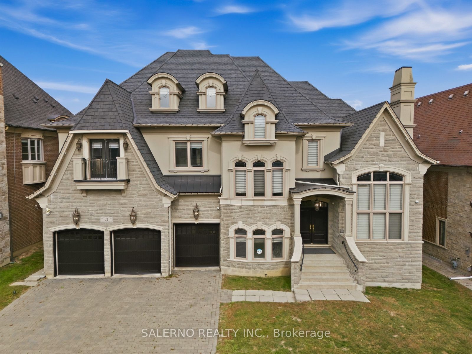 21 Autumn Wind Court Property Photo 2