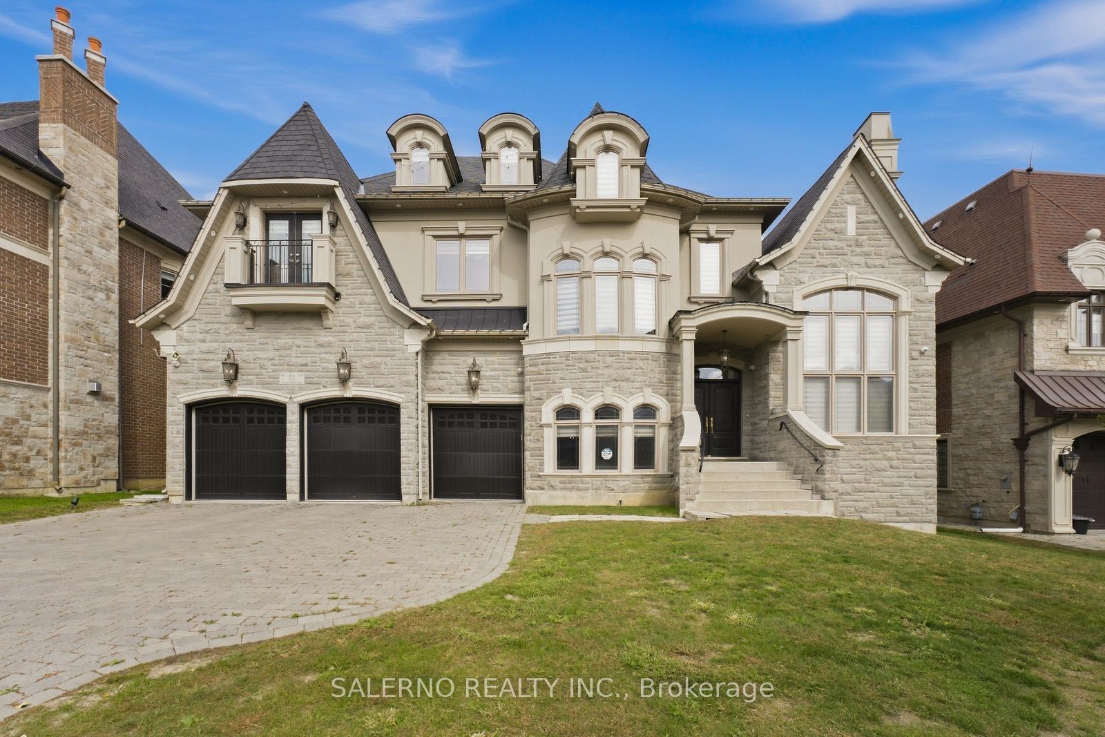 21 Autumn Wind Court Property Photo 4