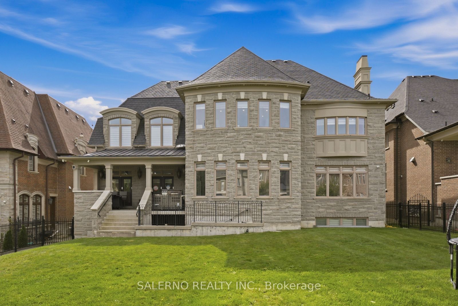 21 Autumn Wind Court Property Photo 47