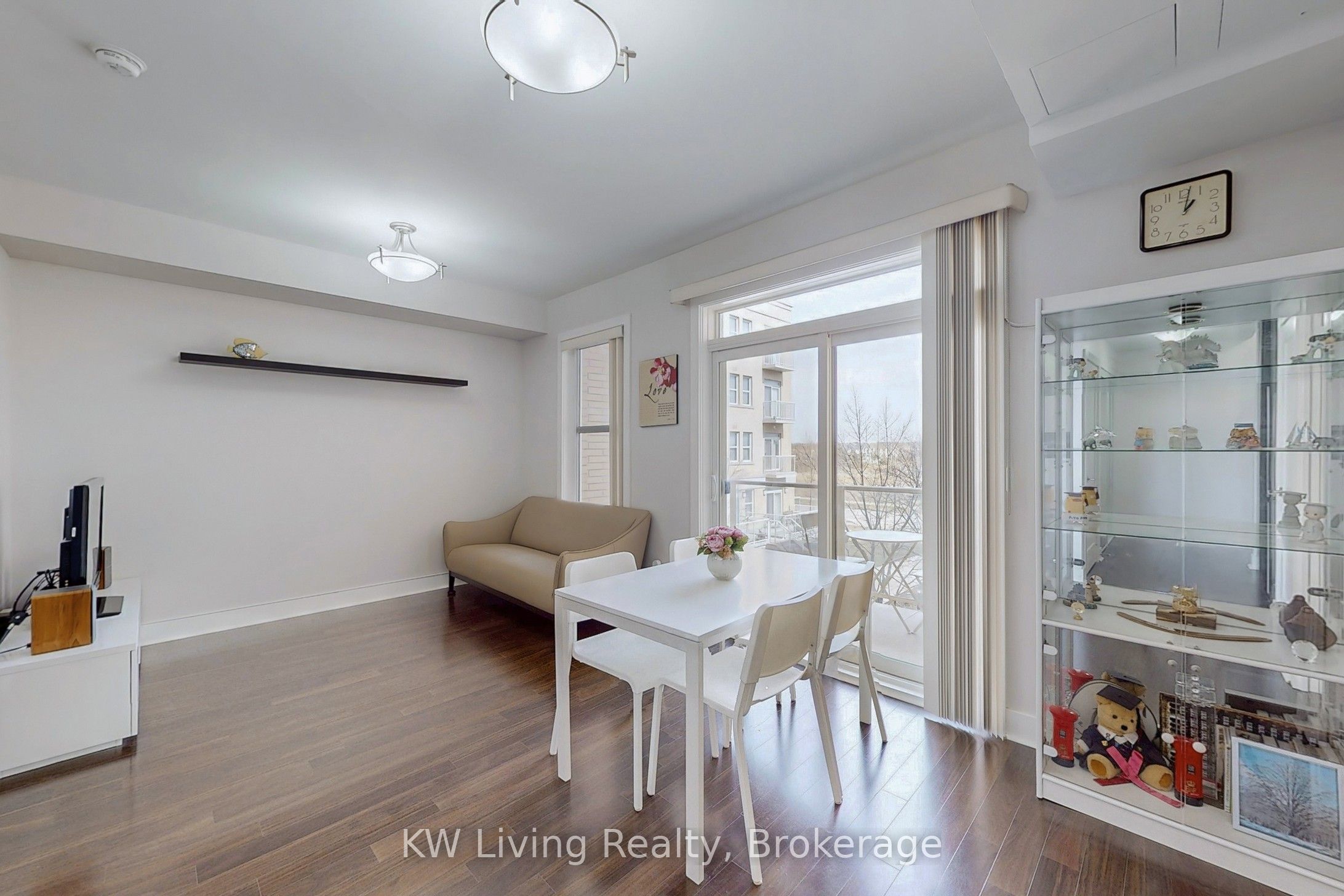 28 Prince Regent Street 203 Property Photo 1
