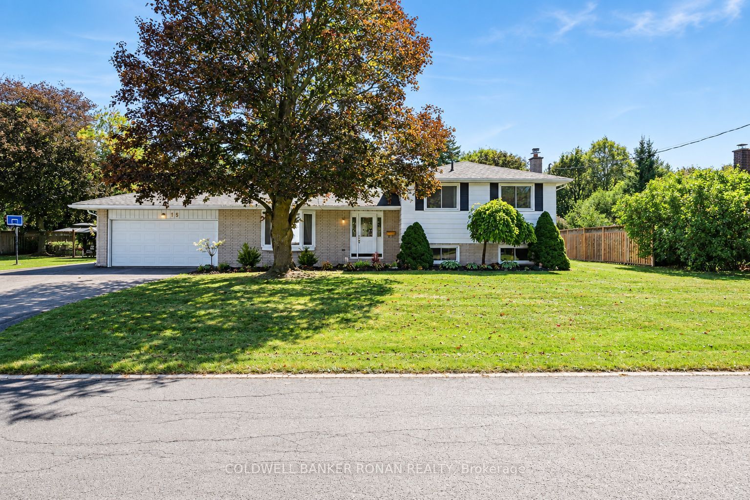 13 Grohal Drive Property Photo 1