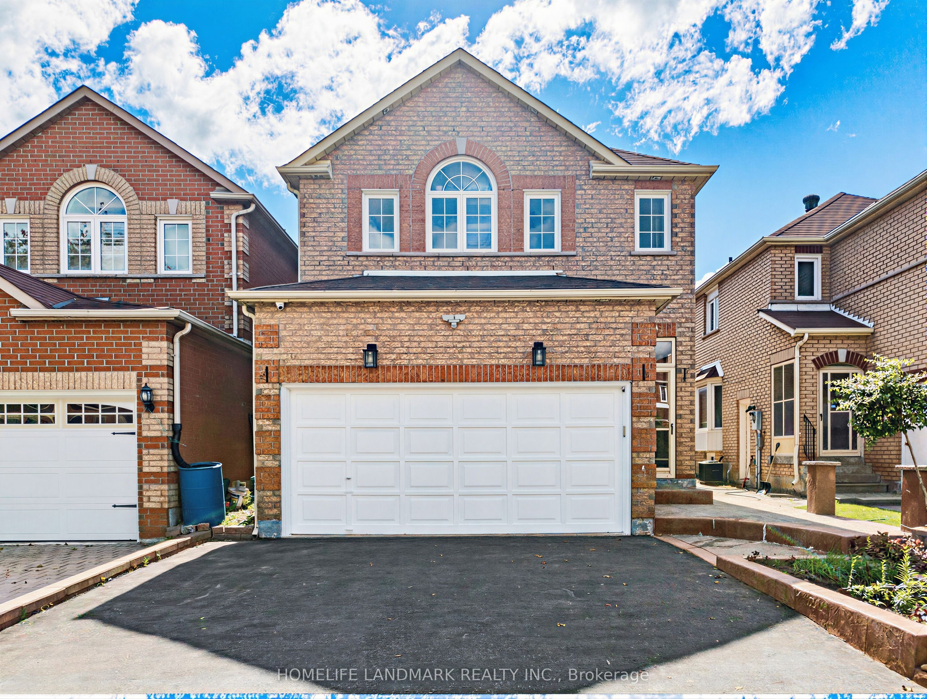 106 Clarion Crescent Property Photo 1