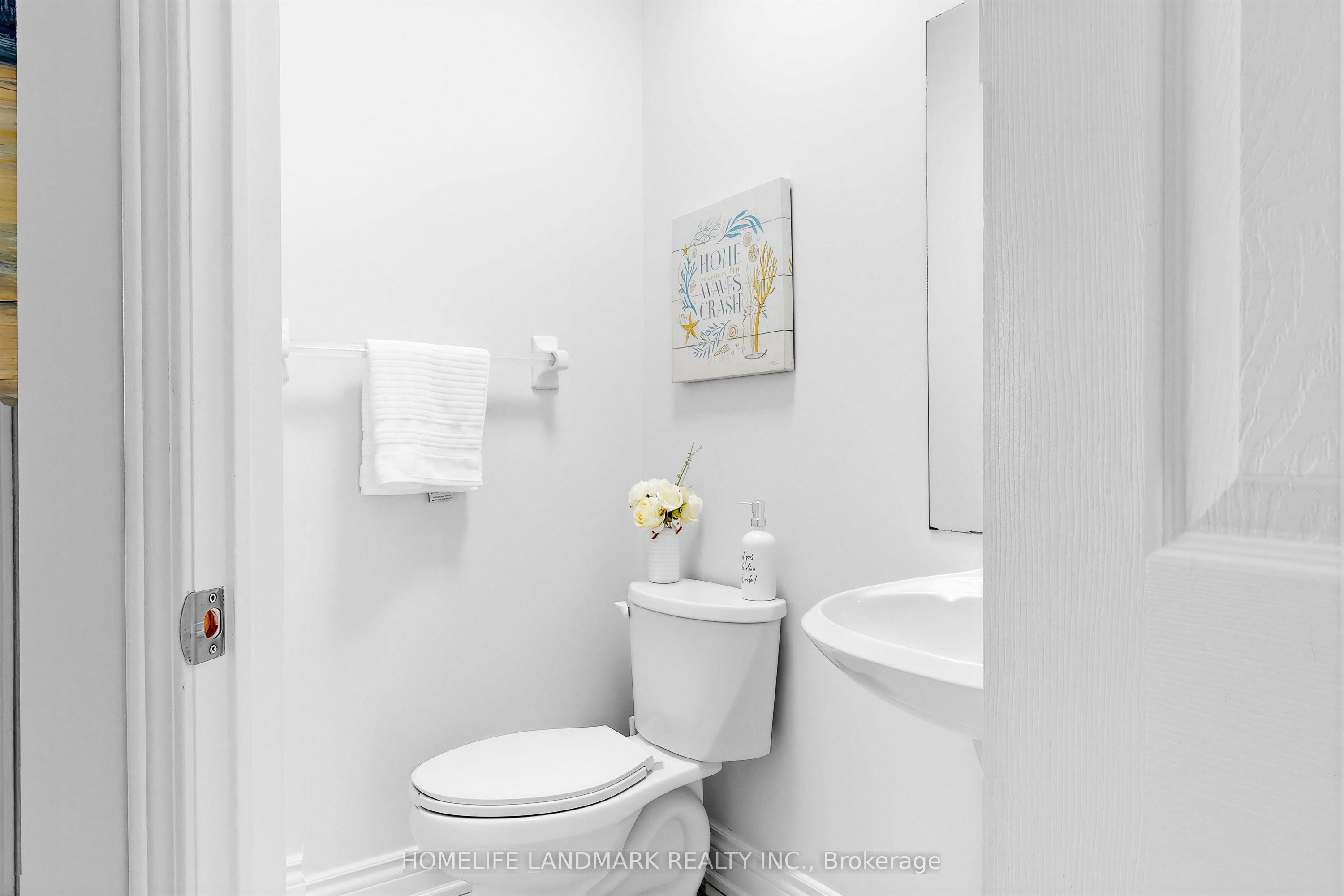 106 Clarion Crescent Property Photo 8