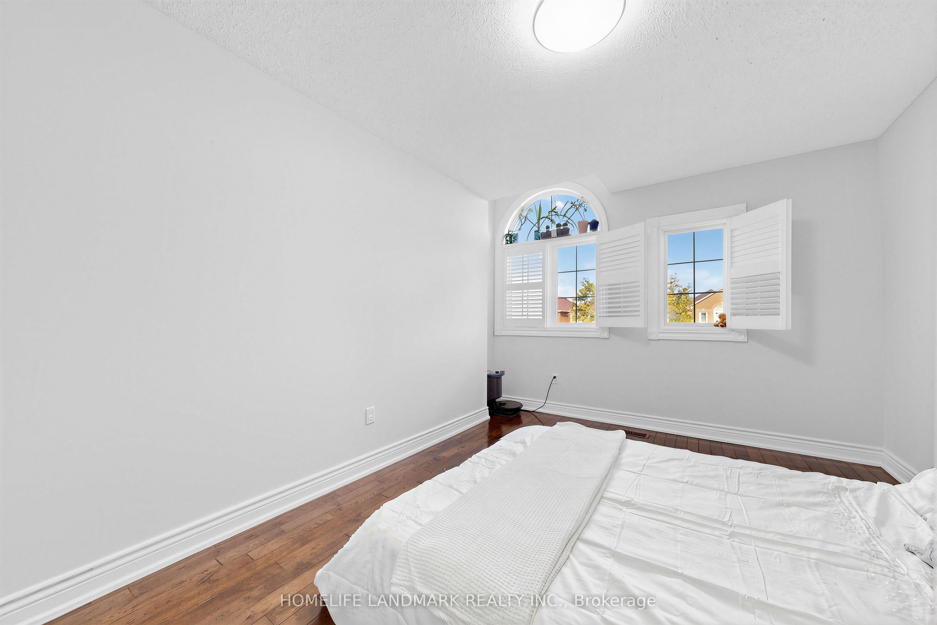 106 Clarion Crescent Property Photo 41