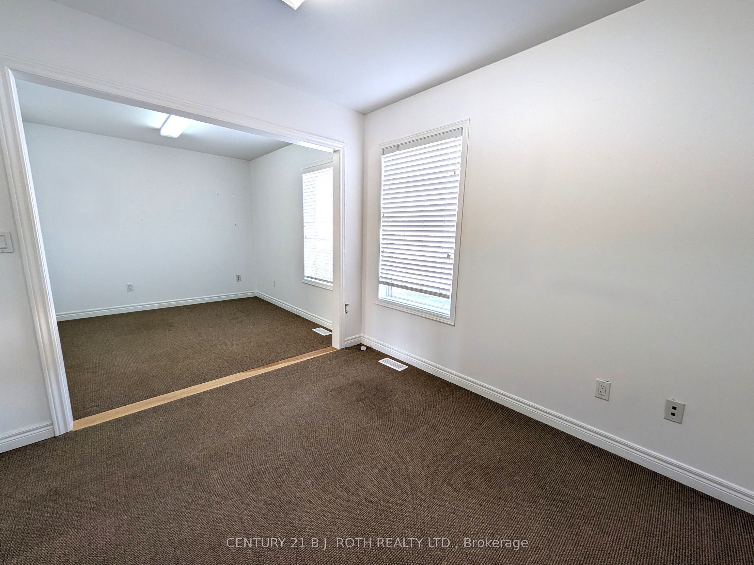 888 Innisfil Beach Road Property Photo 12