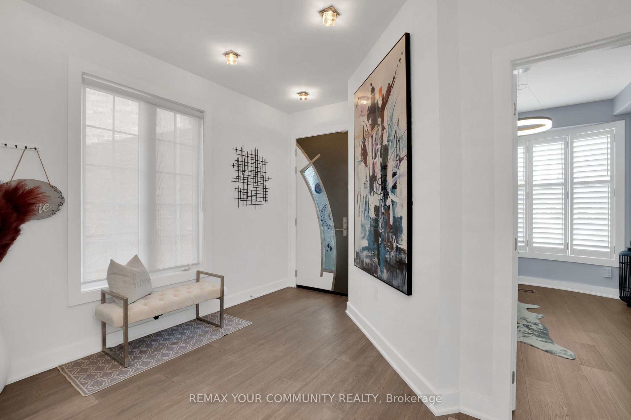 130 Santa Amato Crescent Property Photo 4