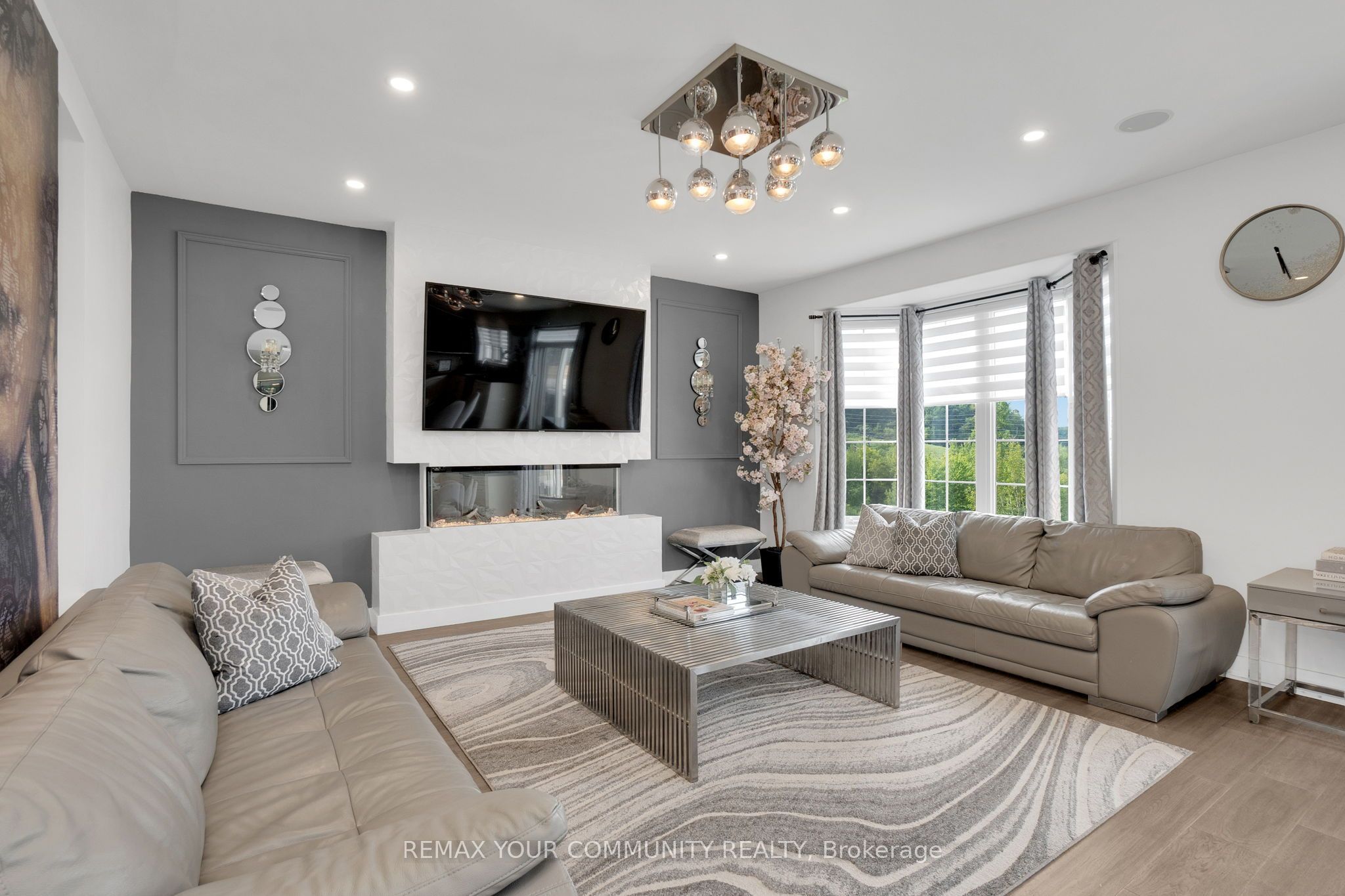 130 Santa Amato Crescent Property Photo 12