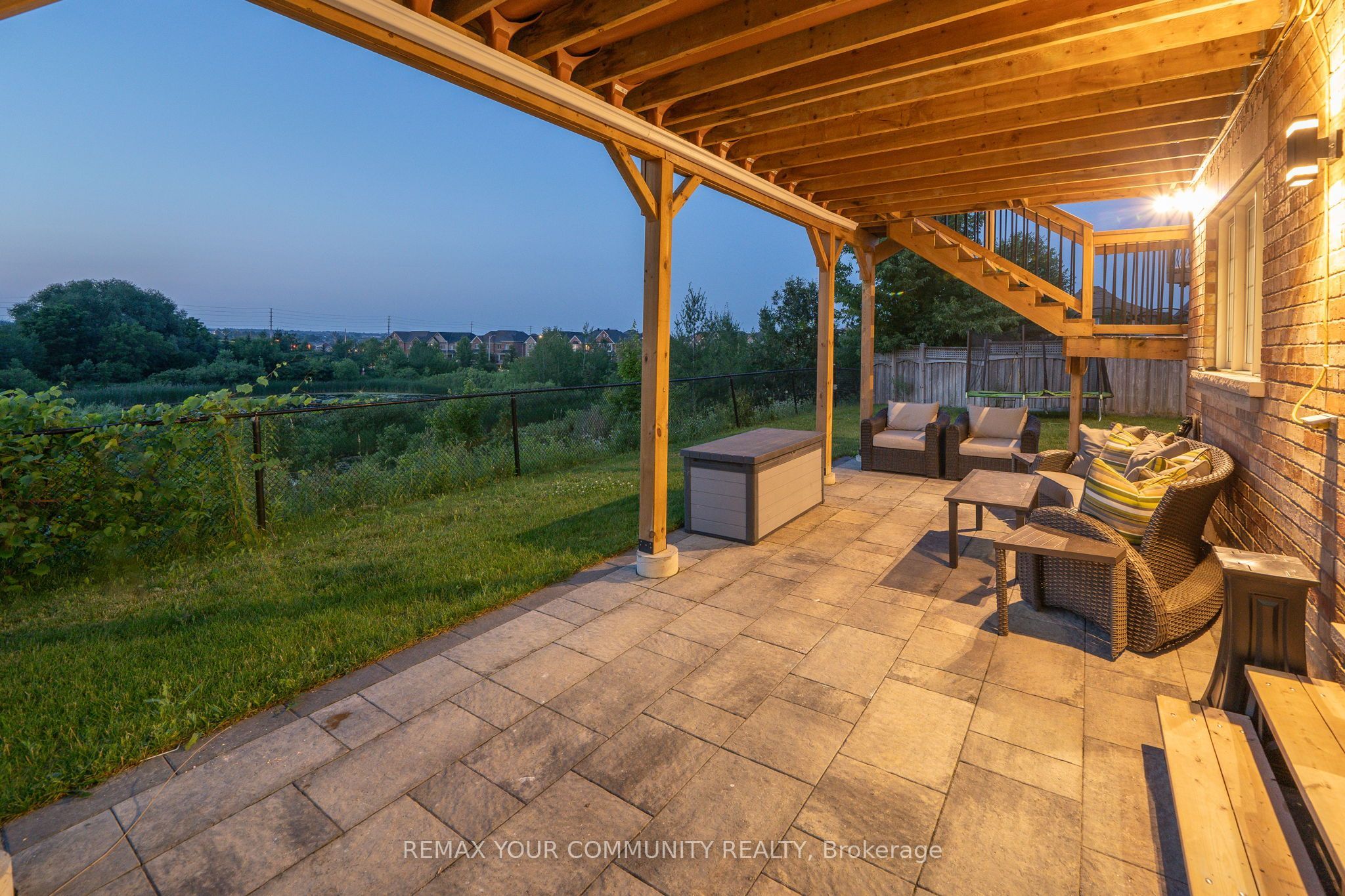 130 Santa Amato Crescent Property Photo 21