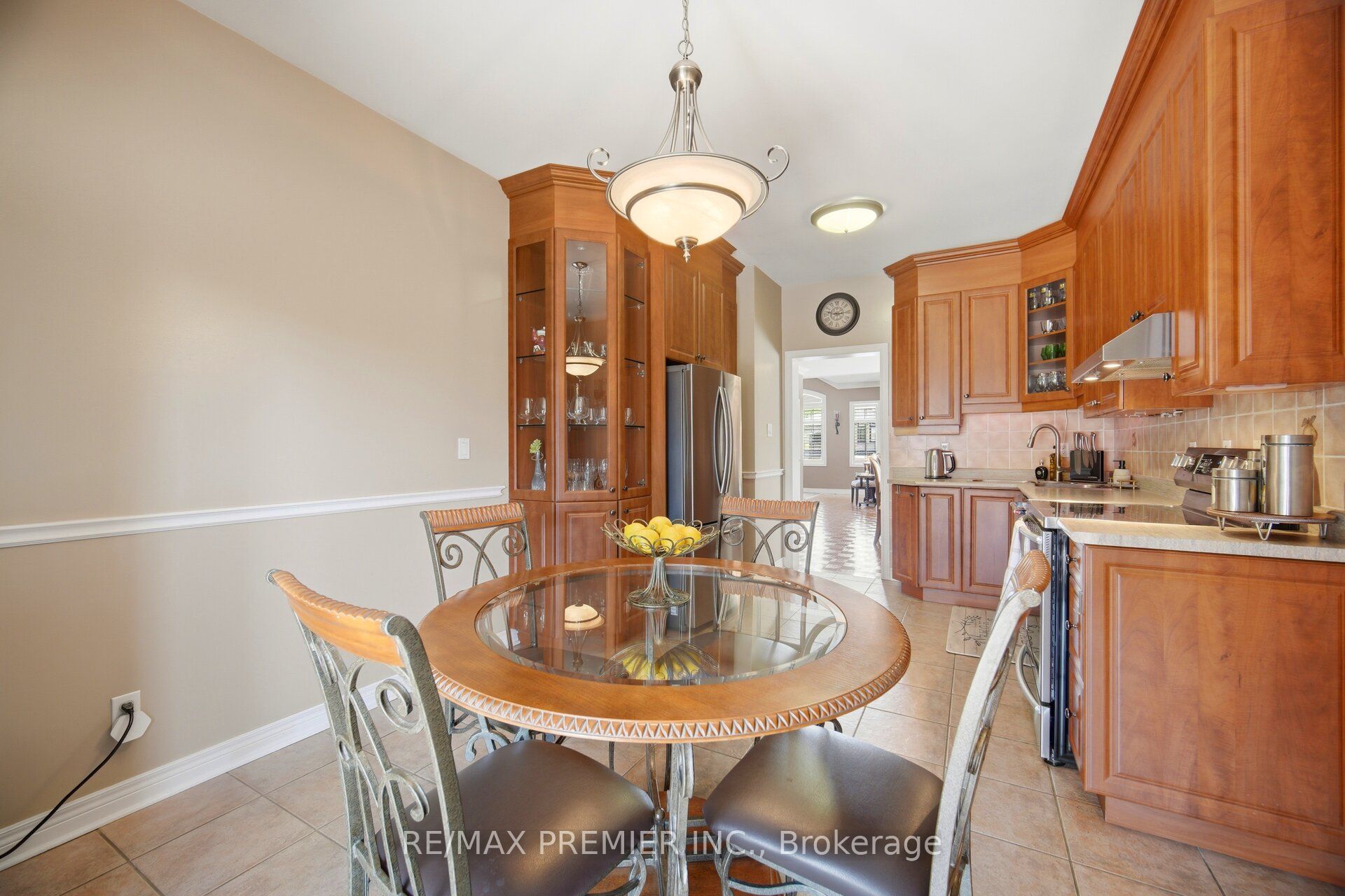 137 Blackthorn Drive Property Photo 12