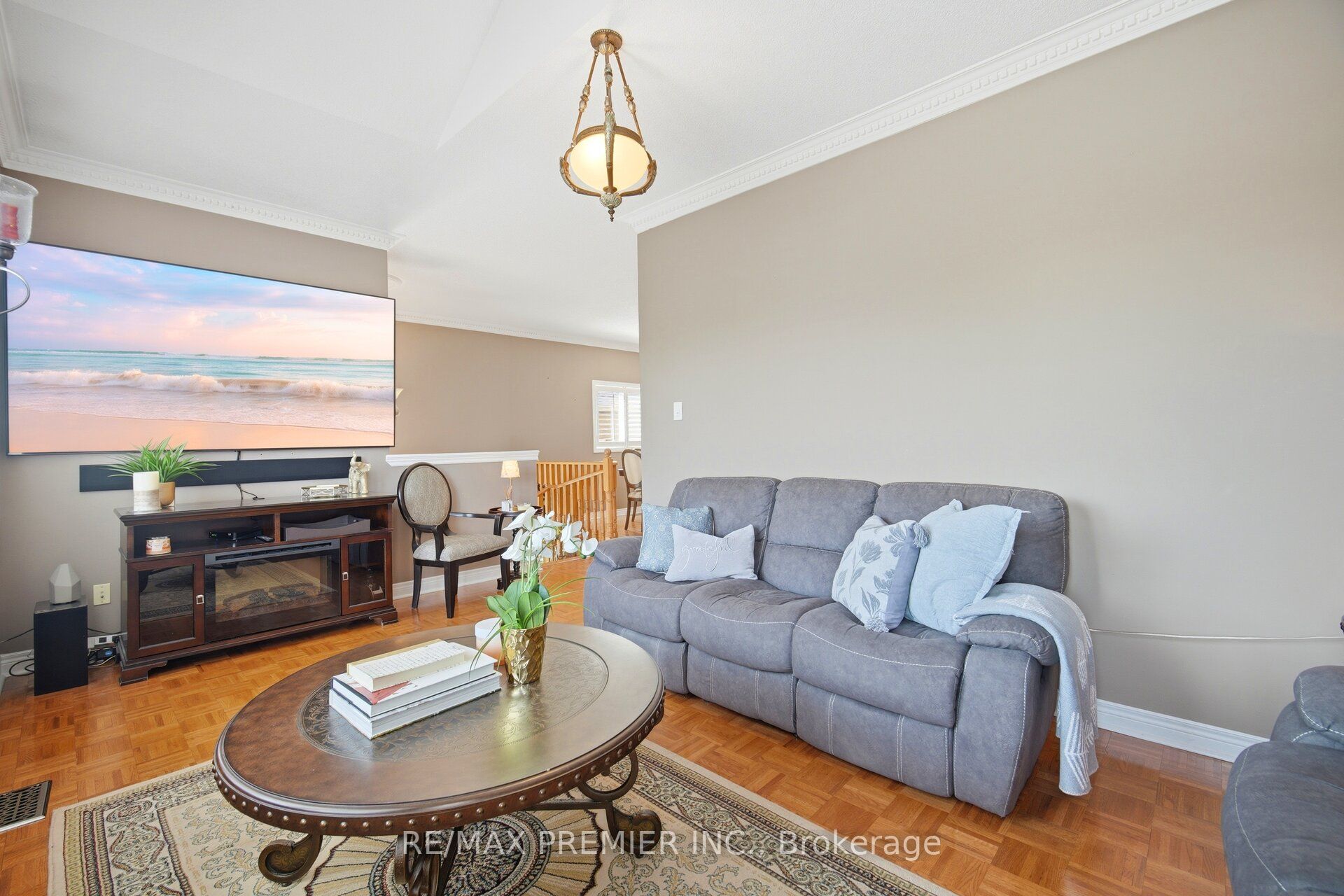 137 Blackthorn Drive Property Photo 14