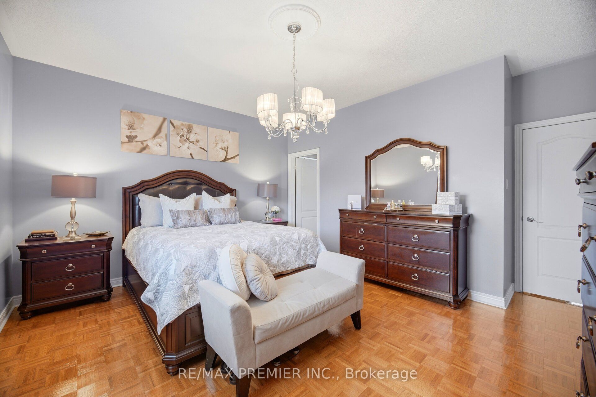 137 Blackthorn Drive Property Photo 16