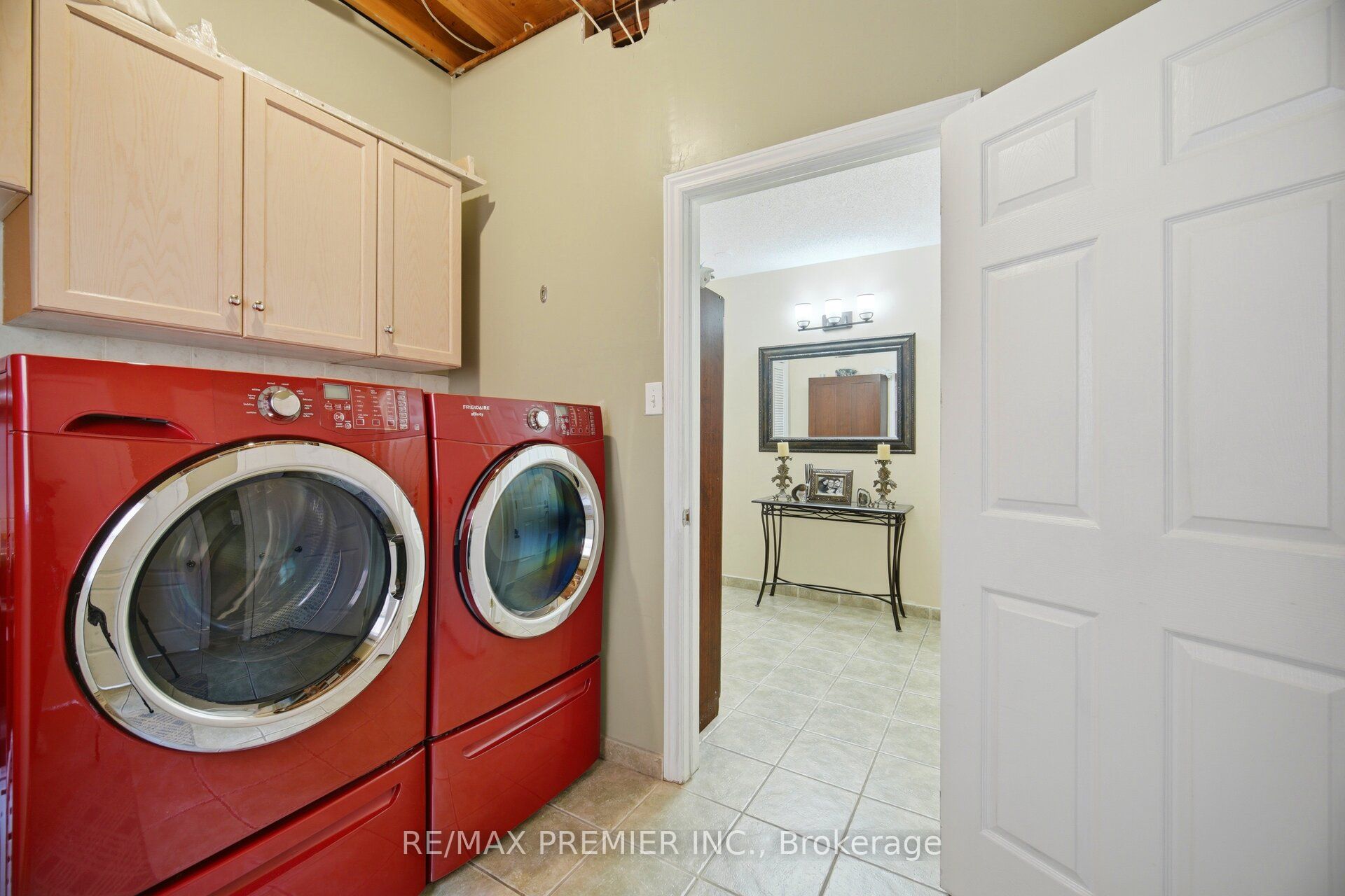 137 Blackthorn Drive Property Photo 23