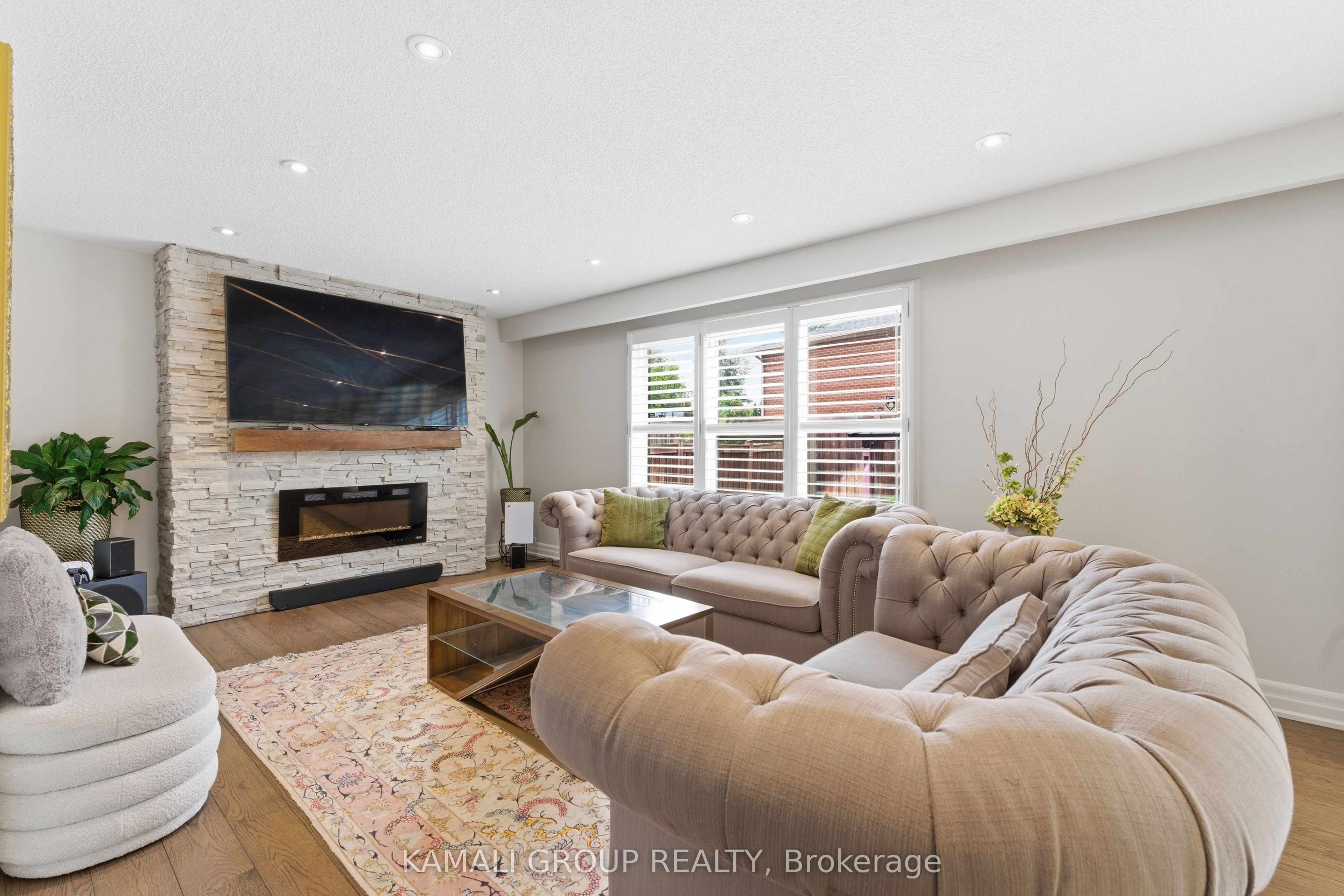 108 Killian Road Property Photo 14