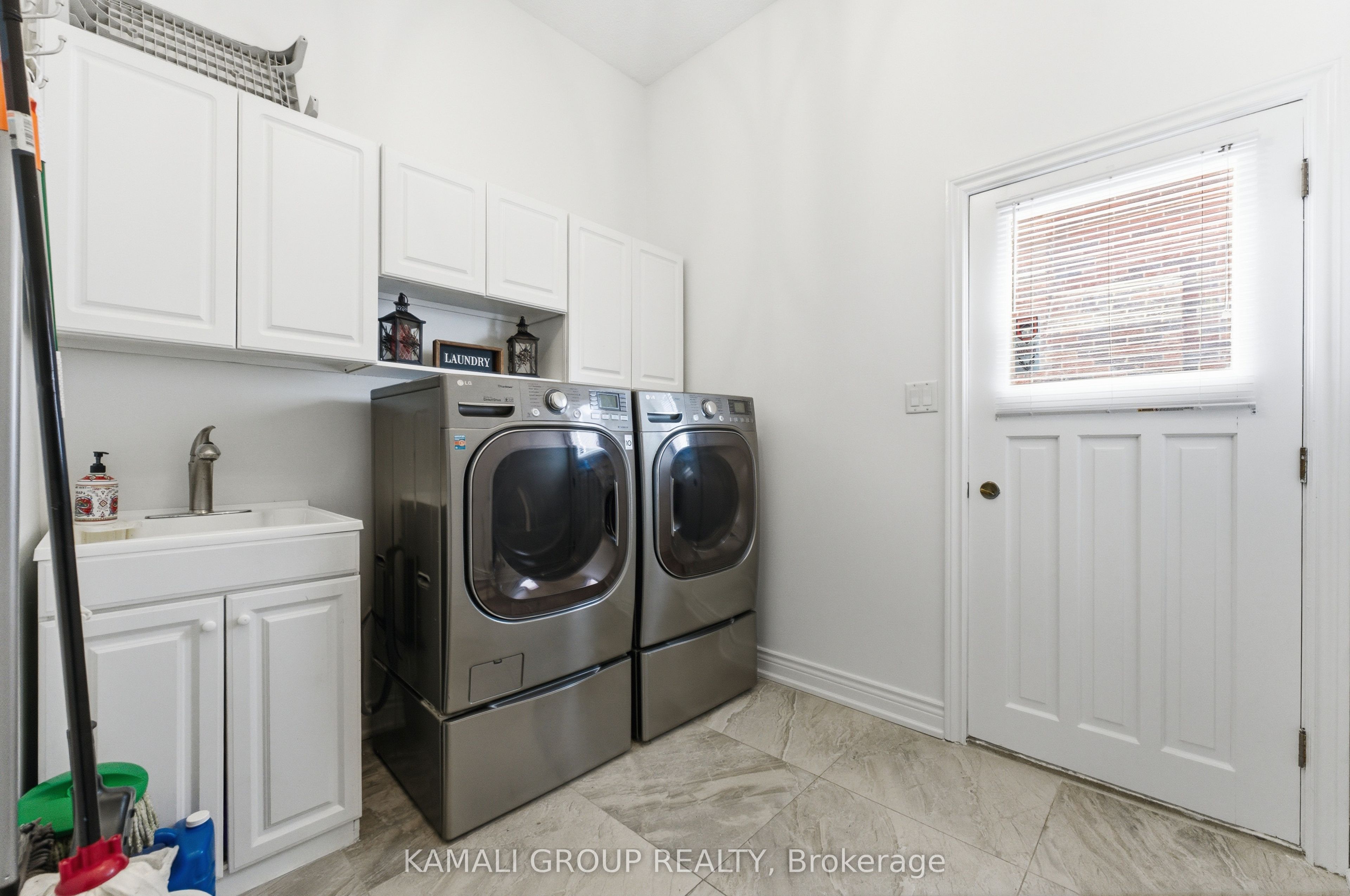108 Killian Road Property Photo 21