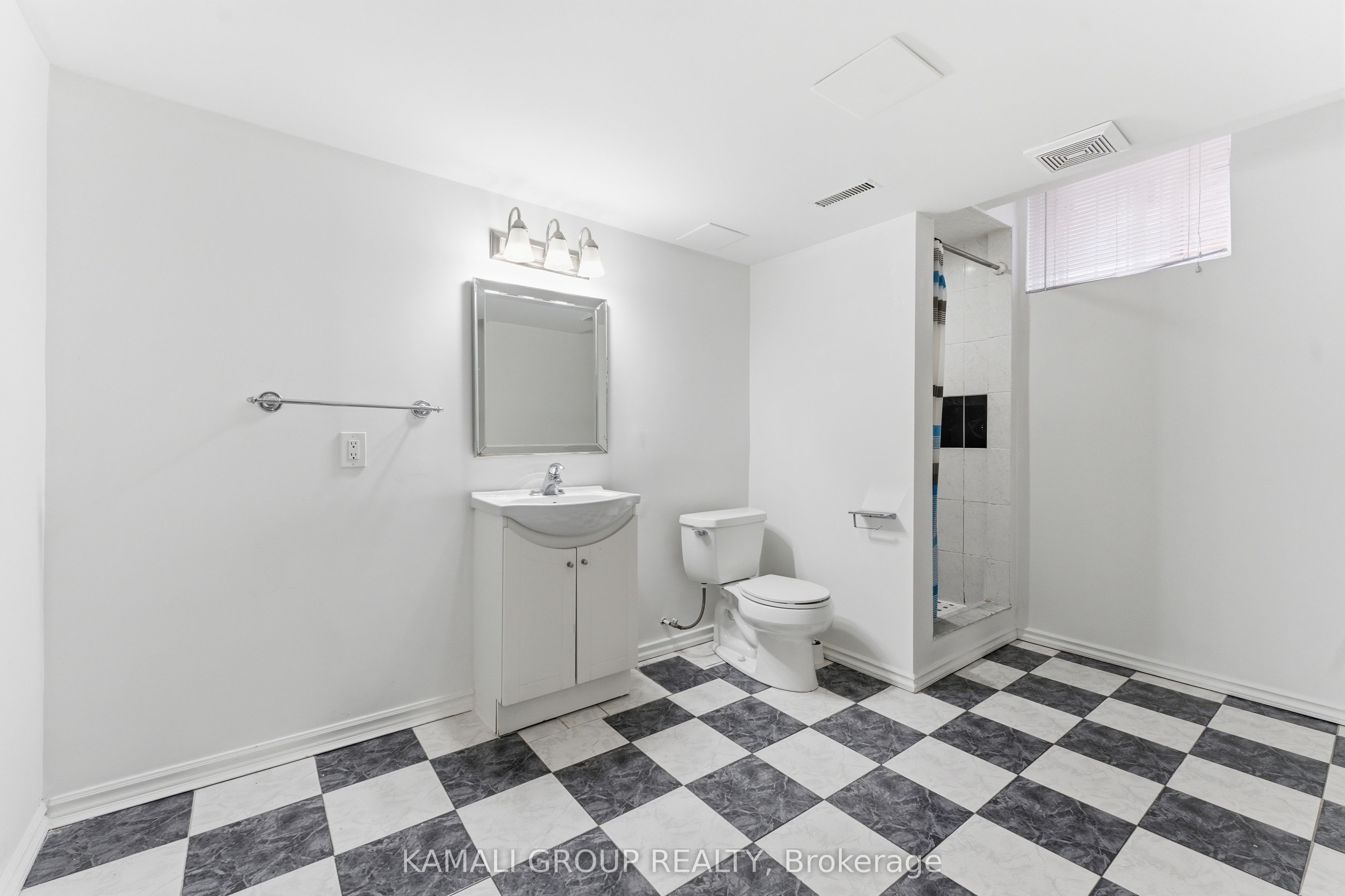 108 Killian Road Property Photo 38