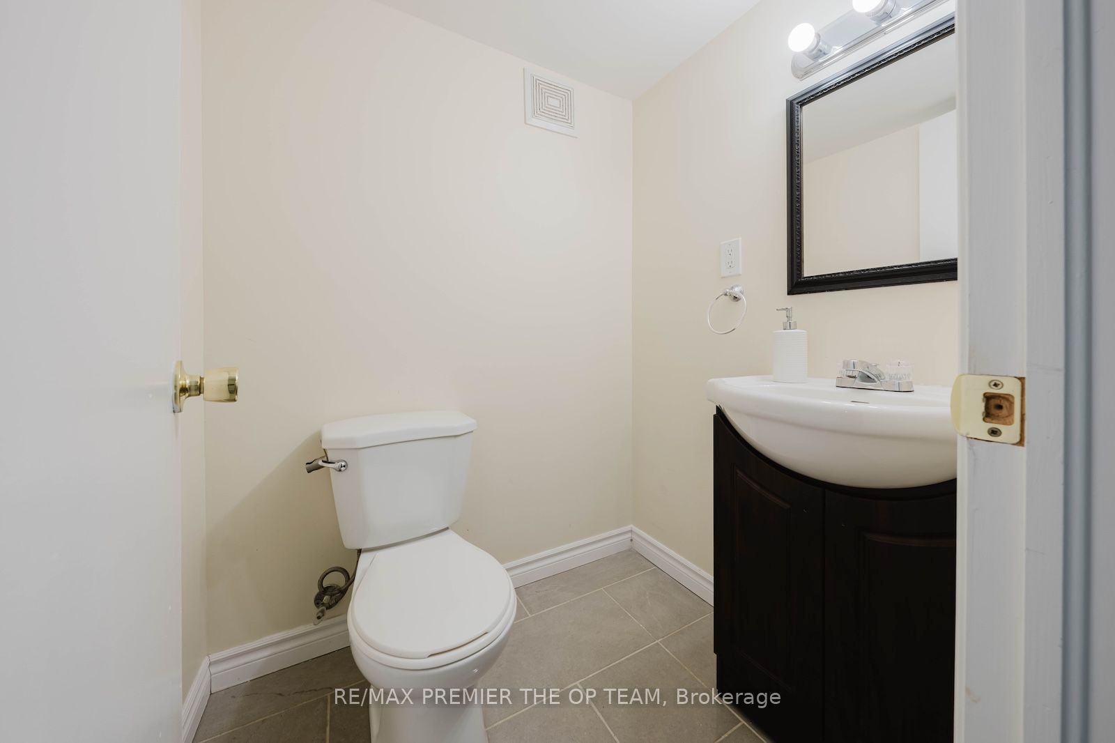 7930 Kipling Avenue Basement Property Photo 9
