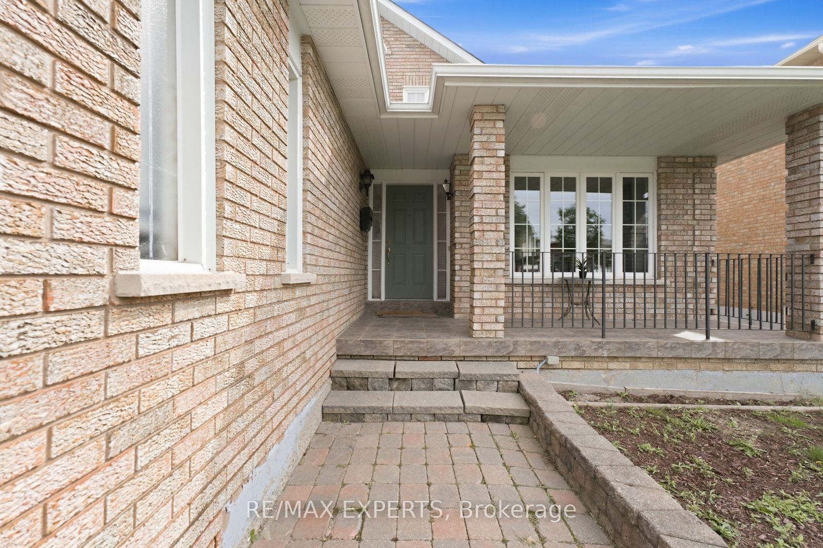 337 Forest Drive Property Photo 2