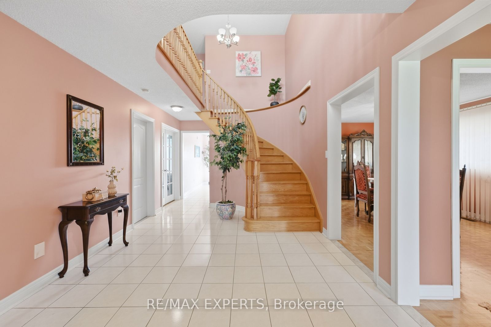 337 Forest Drive Property Photo 4