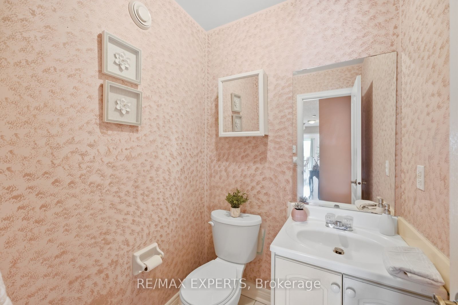 337 Forest Drive Property Photo 18