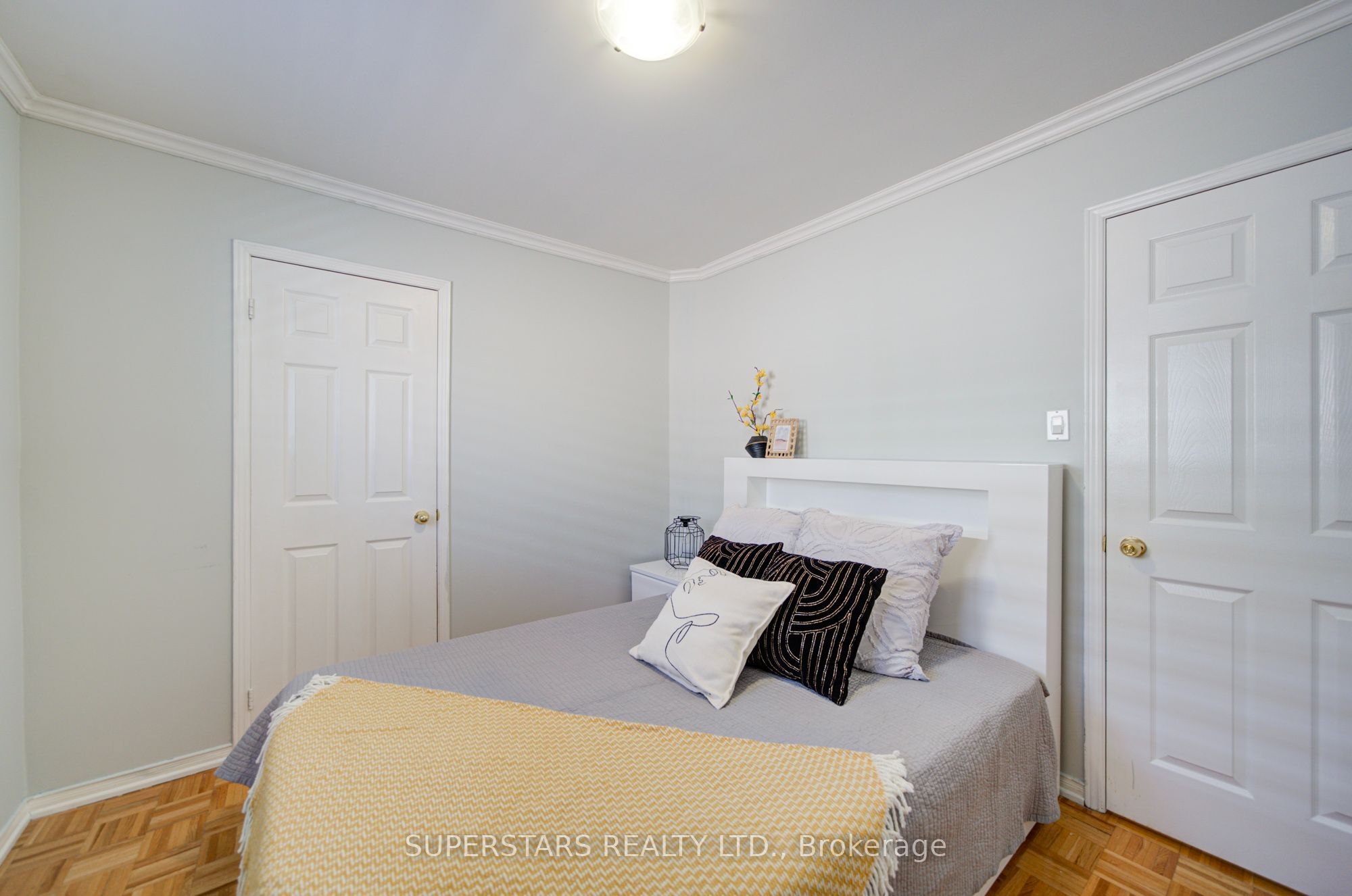 75 Marydale Avenue Property Photo 21