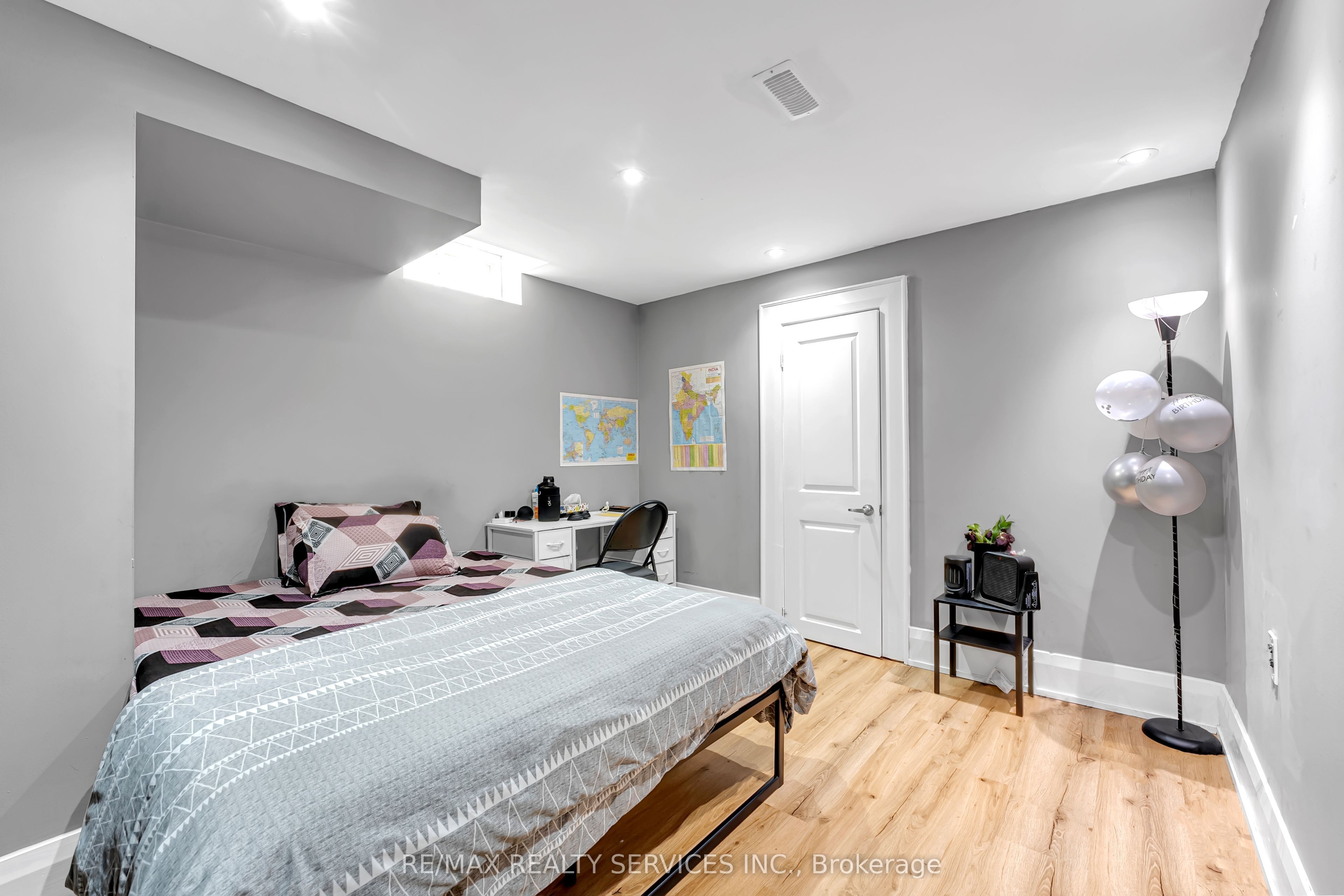 22 Giant Cedars Court Property Photo 39