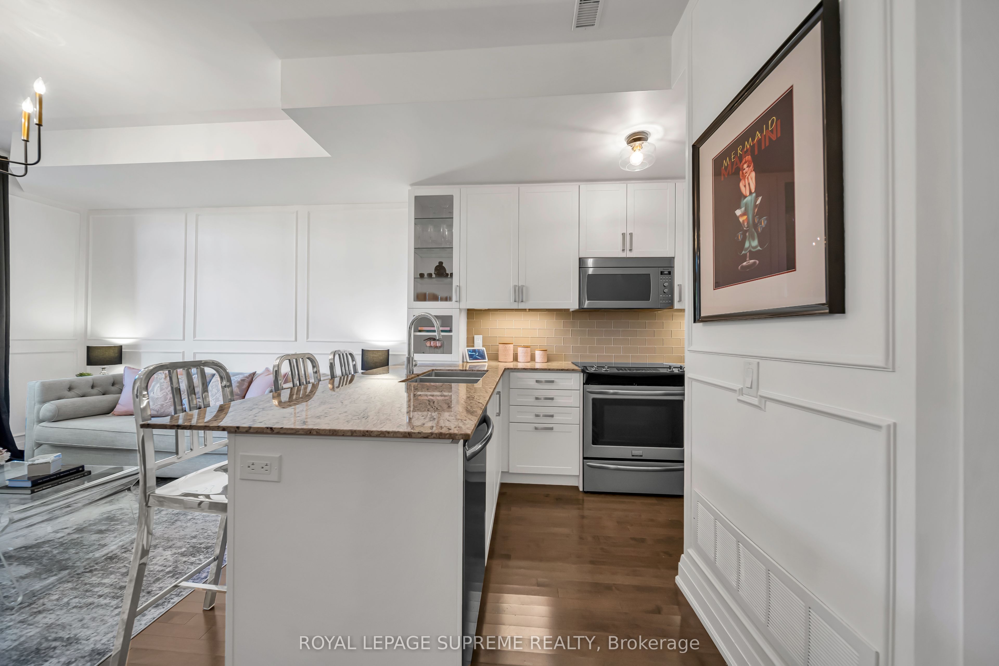 8167 Kipling Avenue 43 Property Photo 17