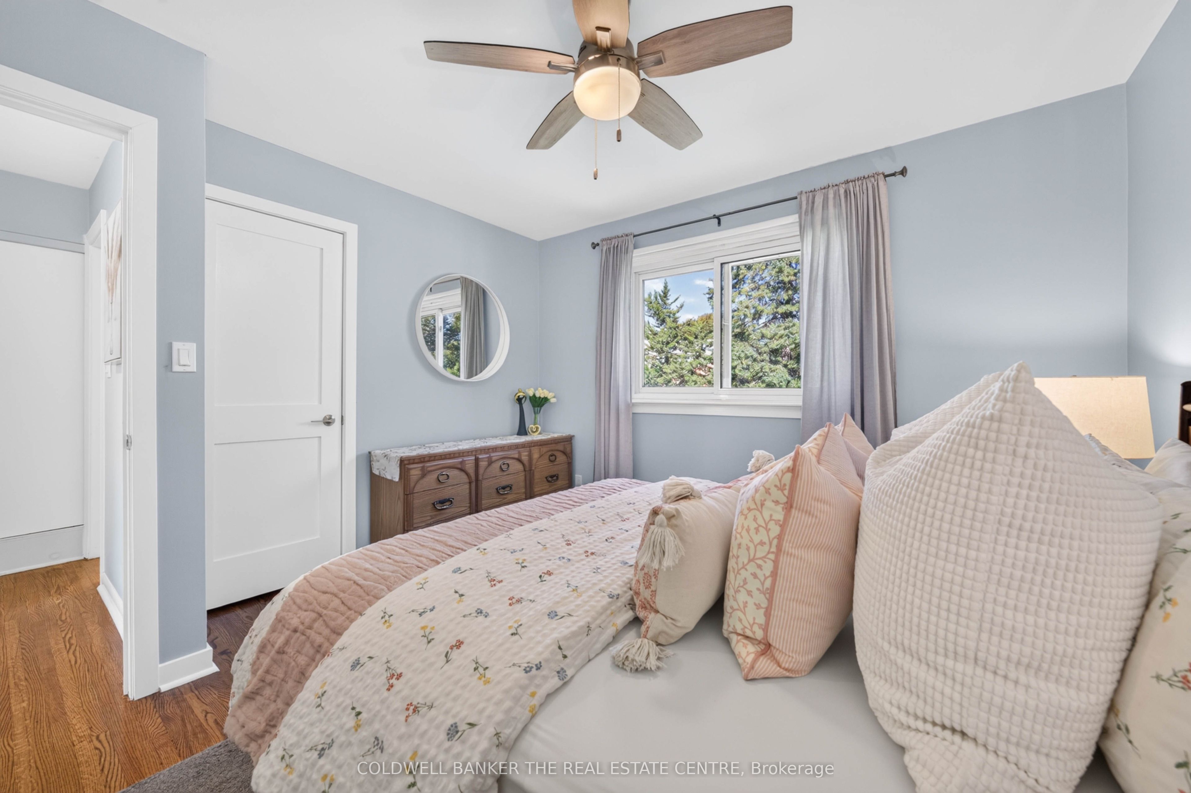 127 Roxborough Road Property Photo 13