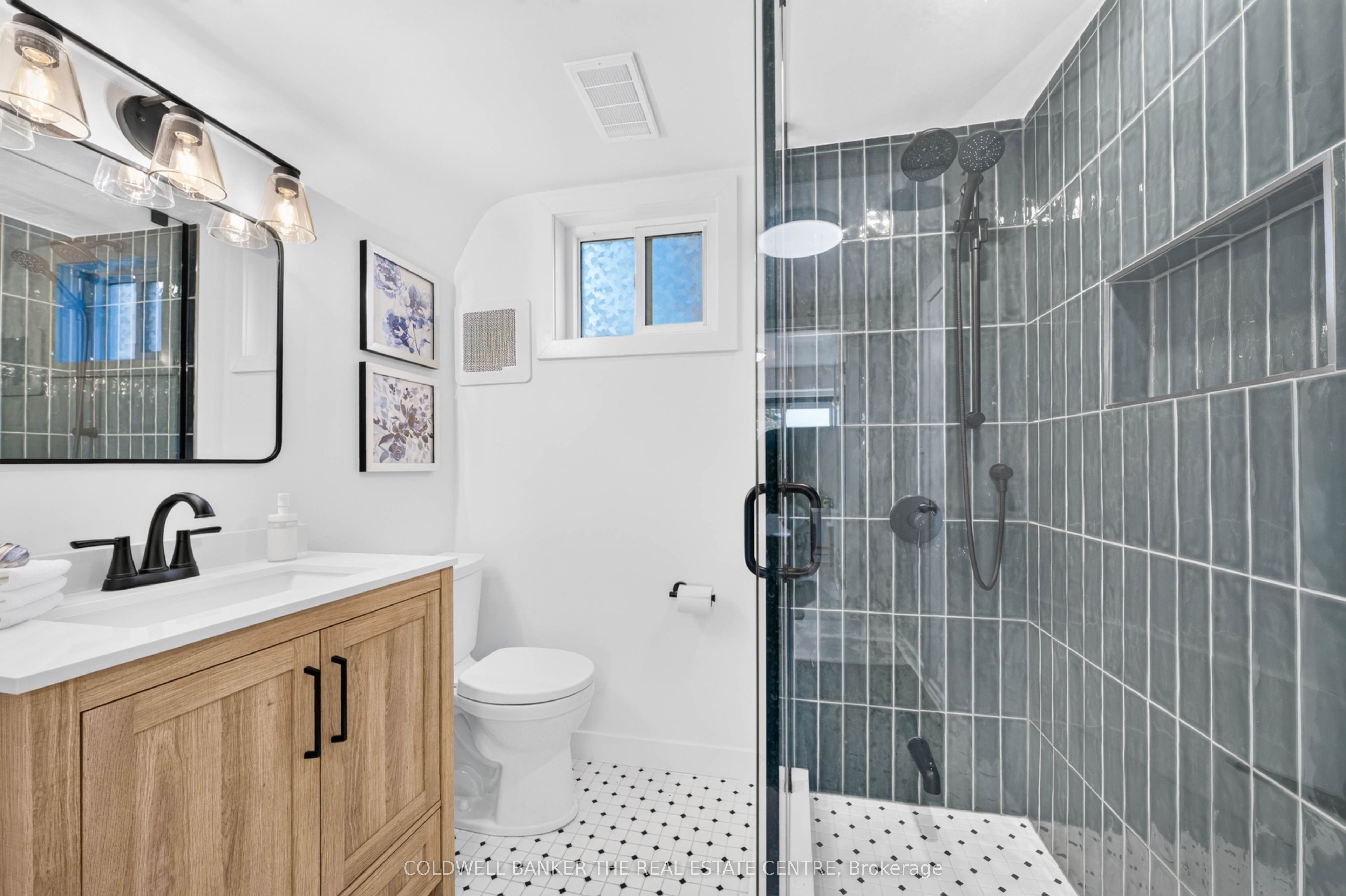 127 Roxborough Road Property Photo 18