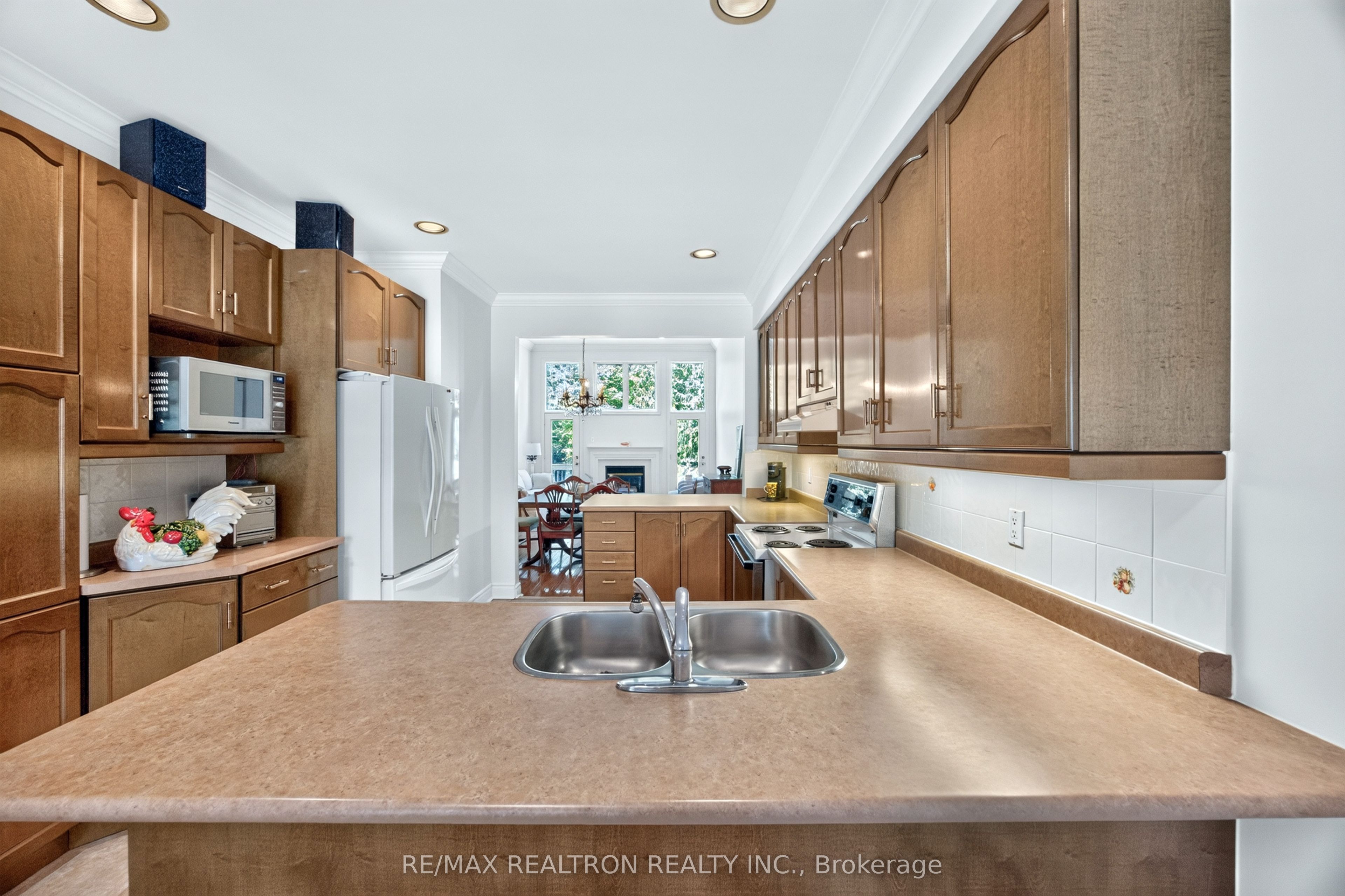 402 Morley Cook Crescent Property Photo 19
