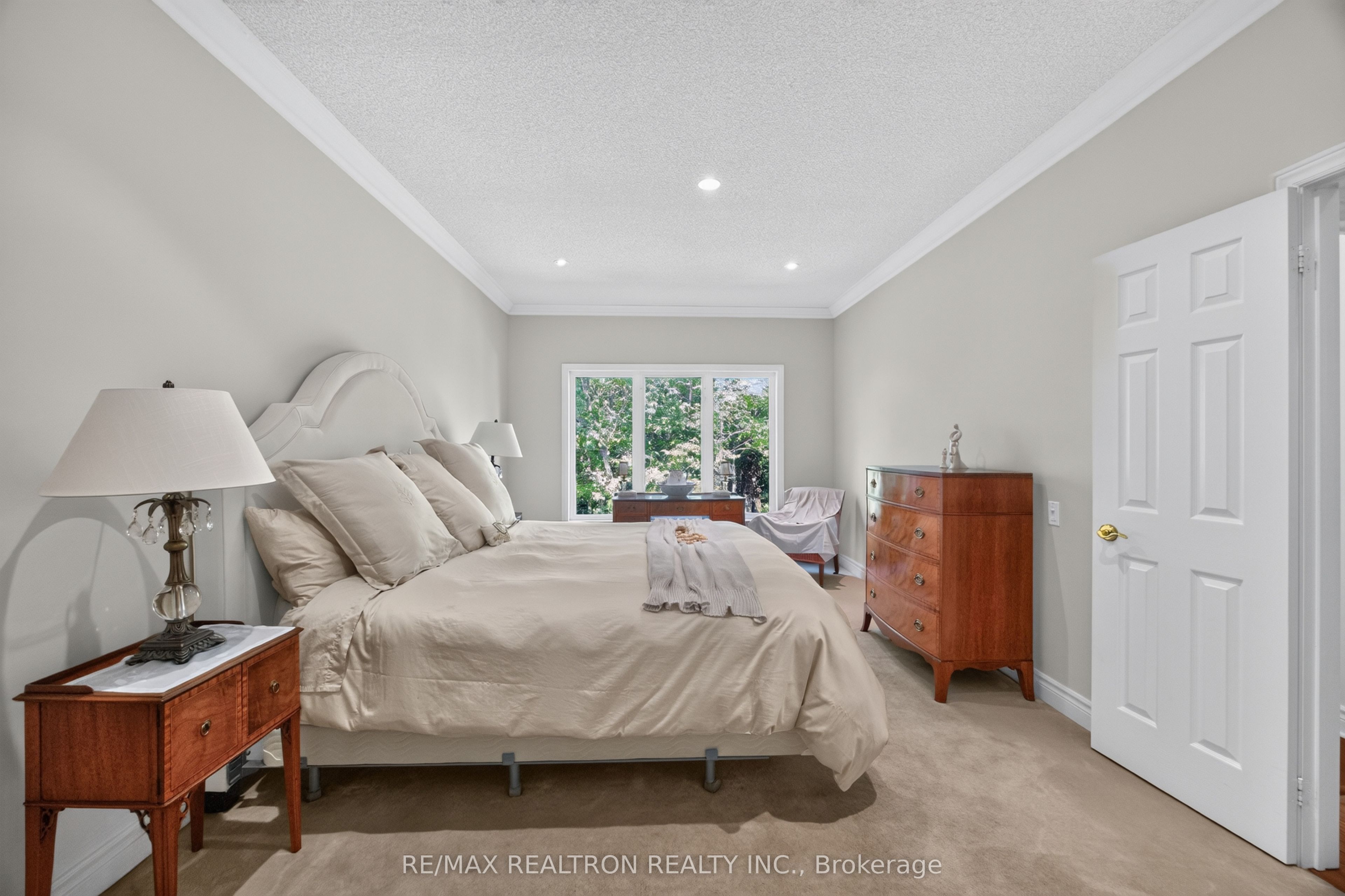 402 Morley Cook Crescent Property Photo 25