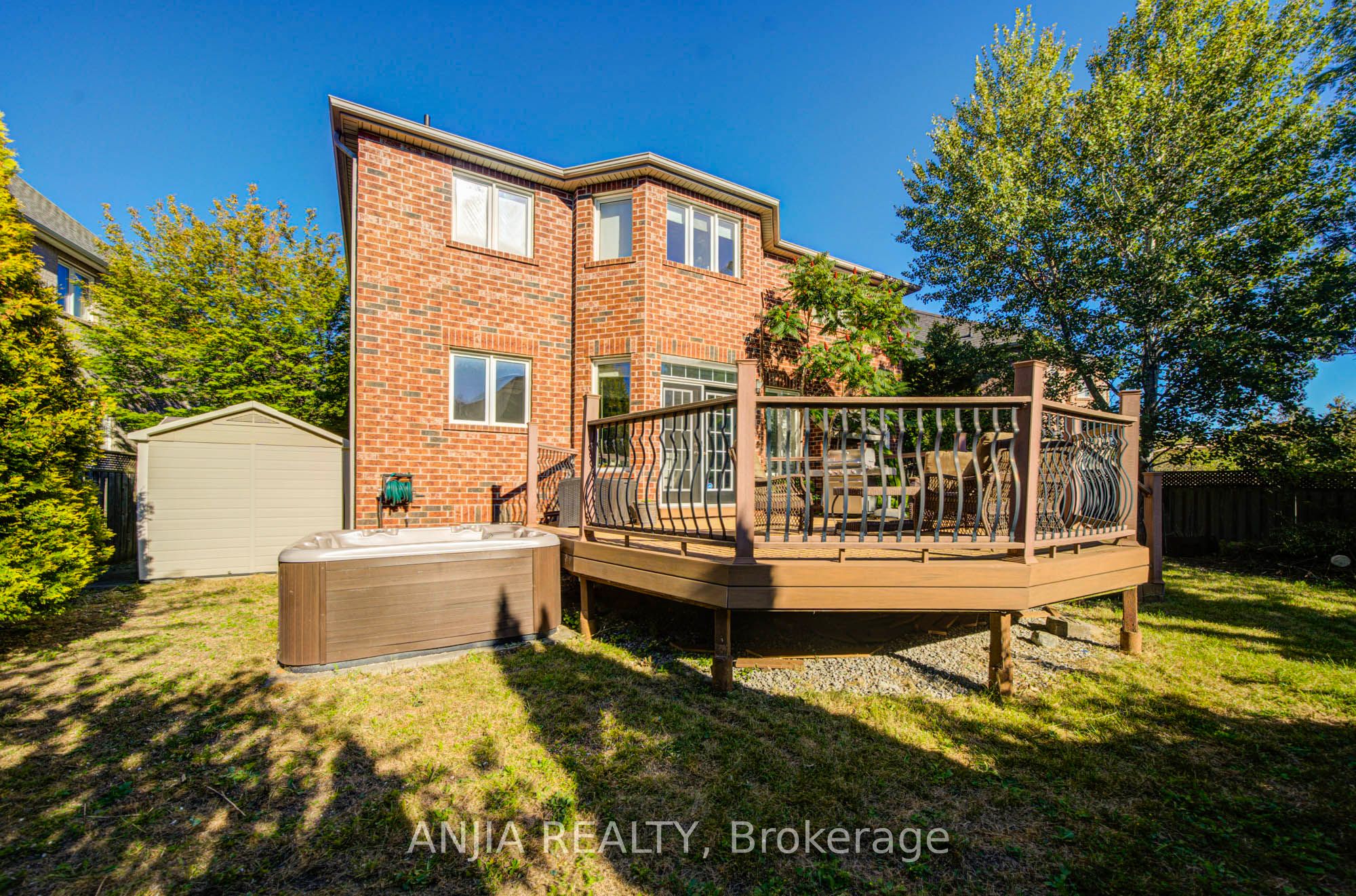 16 Forest Manor Place Property Photo 48