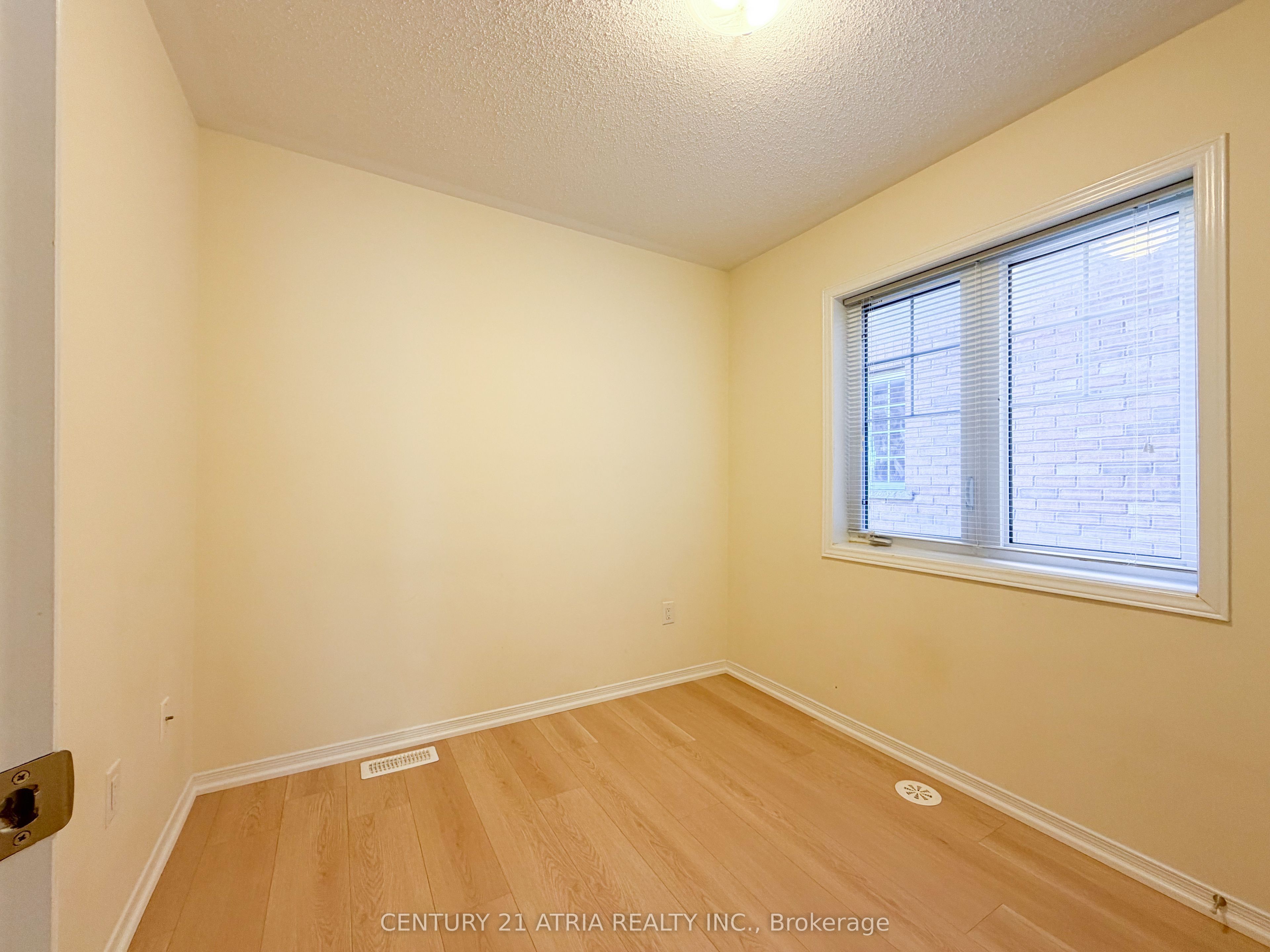 5295 Major Mackenzie Drive E Property Photo 17