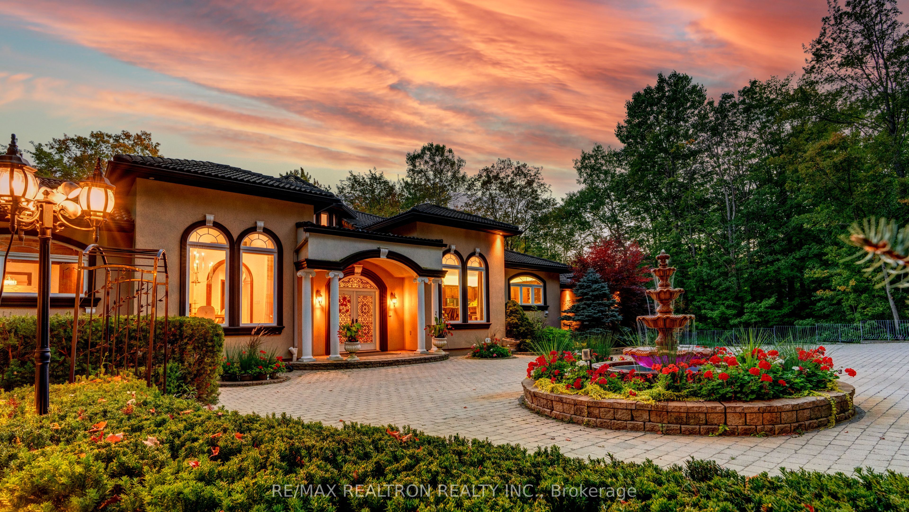 38 Bridgewater Drive Property Photo 1