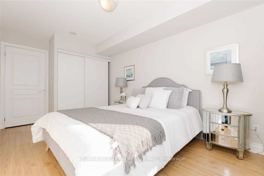7 North Park Road 501 Property Photo 11
