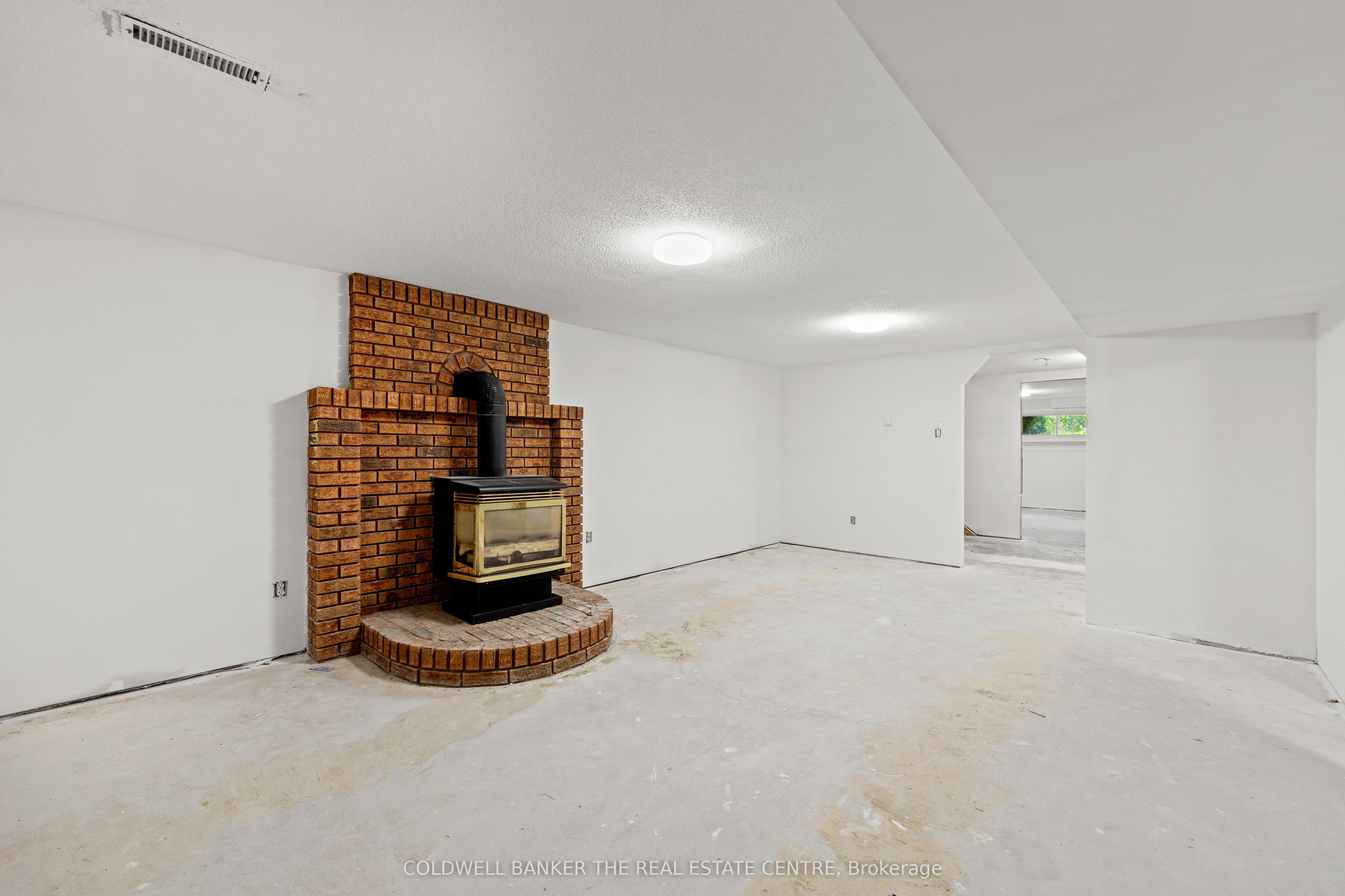 3211 Cowan Avenue Property Photo 29