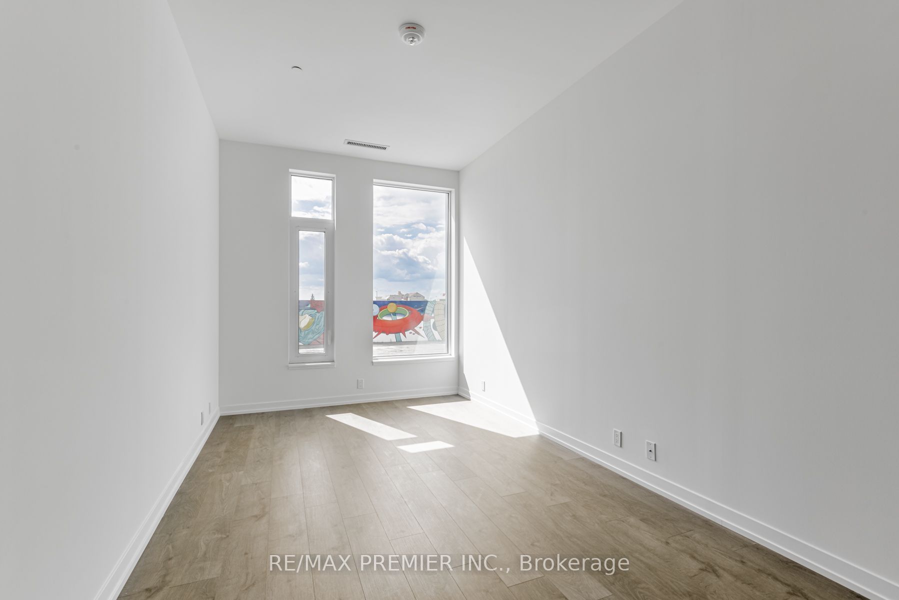 7 Buttermill Avenue Th17 Property Photo 7