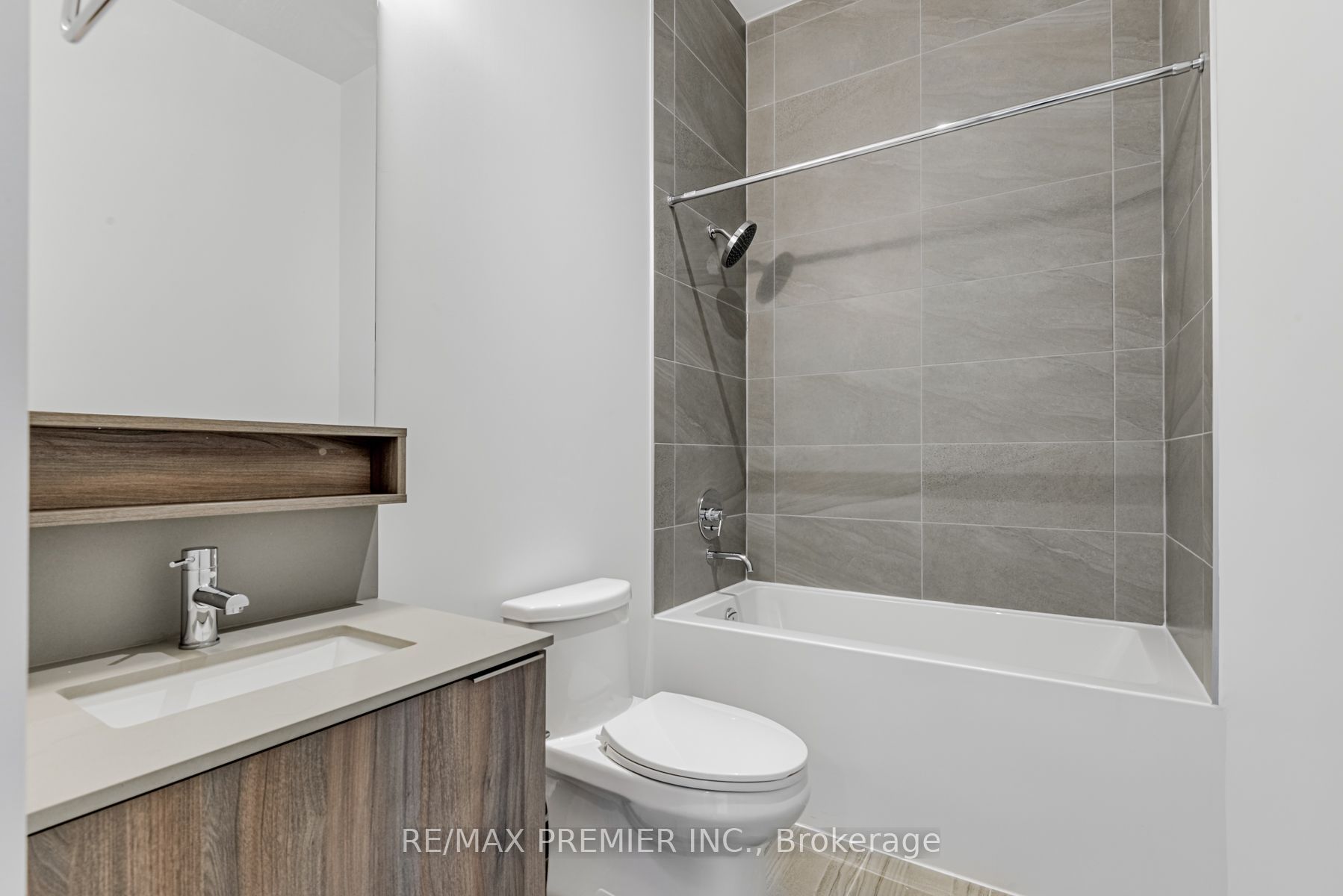 7 Buttermill Avenue Th17 Property Photo 10
