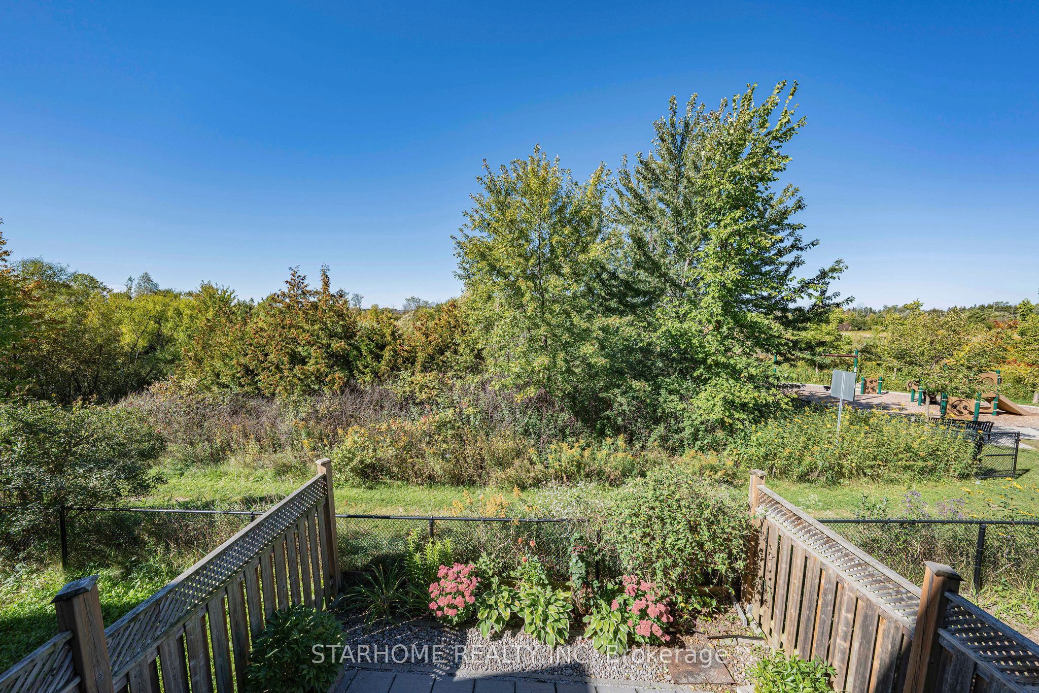 14 Valliere Drive Property Photo 3