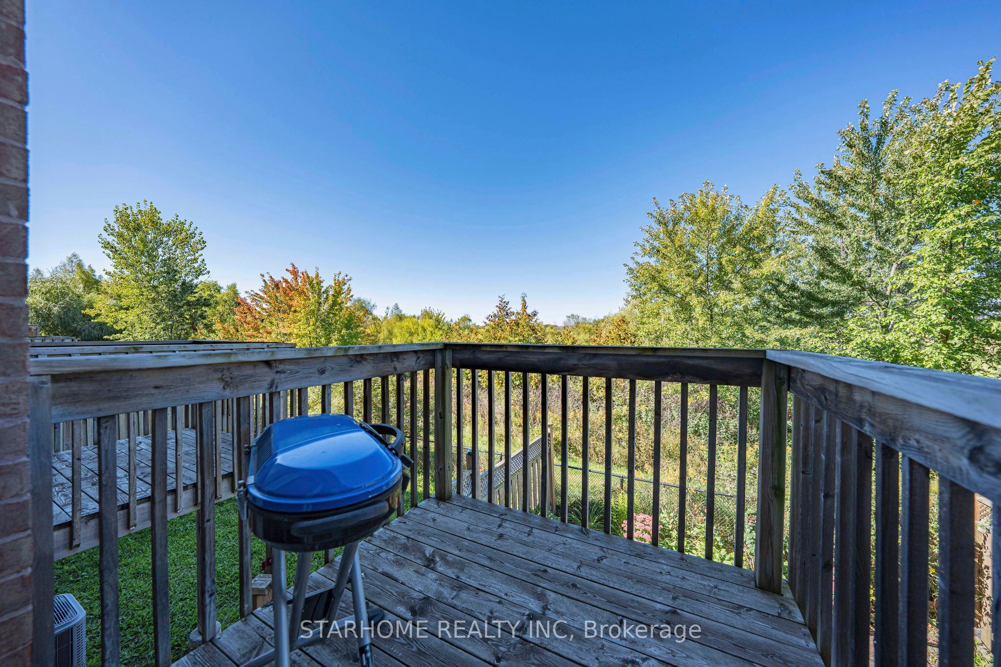 14 Valliere Drive Property Photo 5