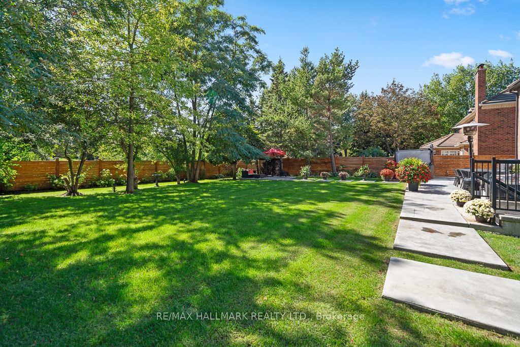18 Ardmore Crescent Property Photo 43
