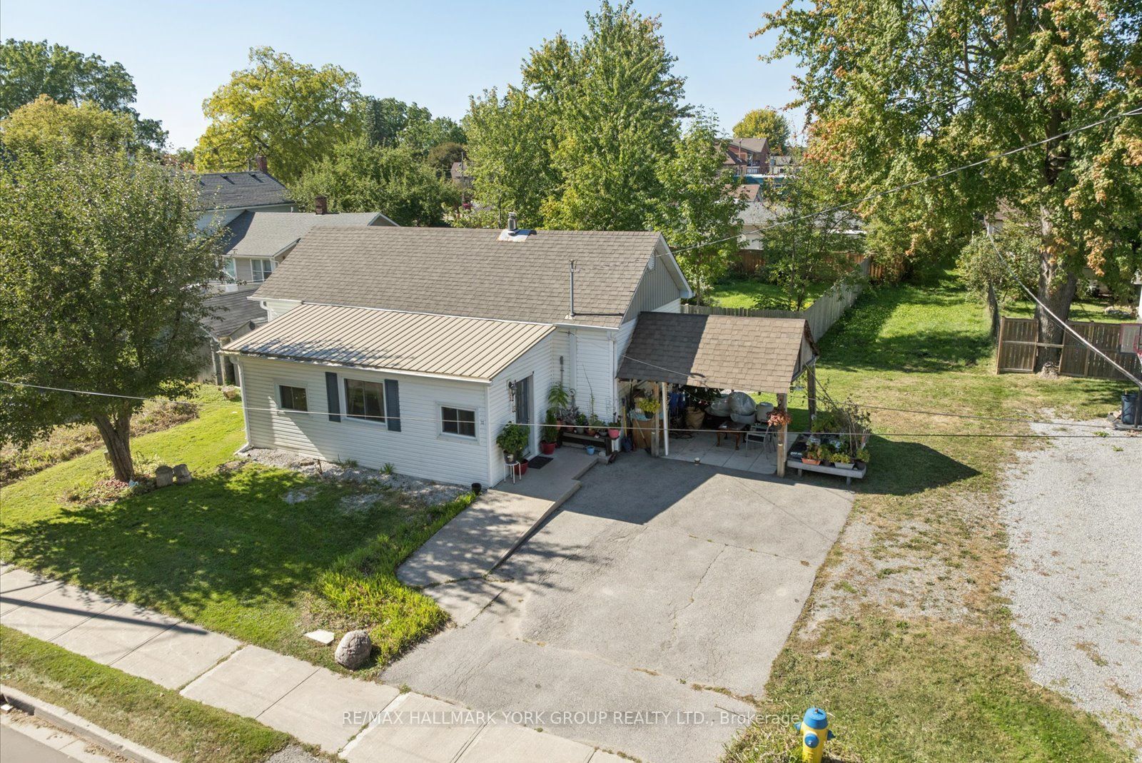 16 Snooks Road Property Photo 1